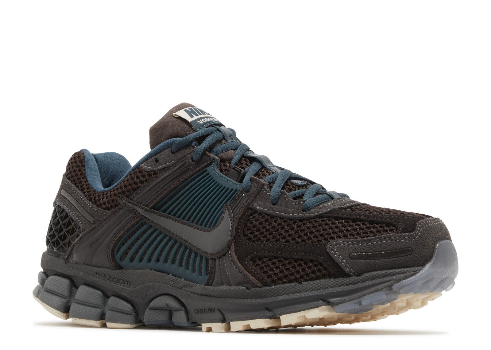 Air Zoom Vomero 5 