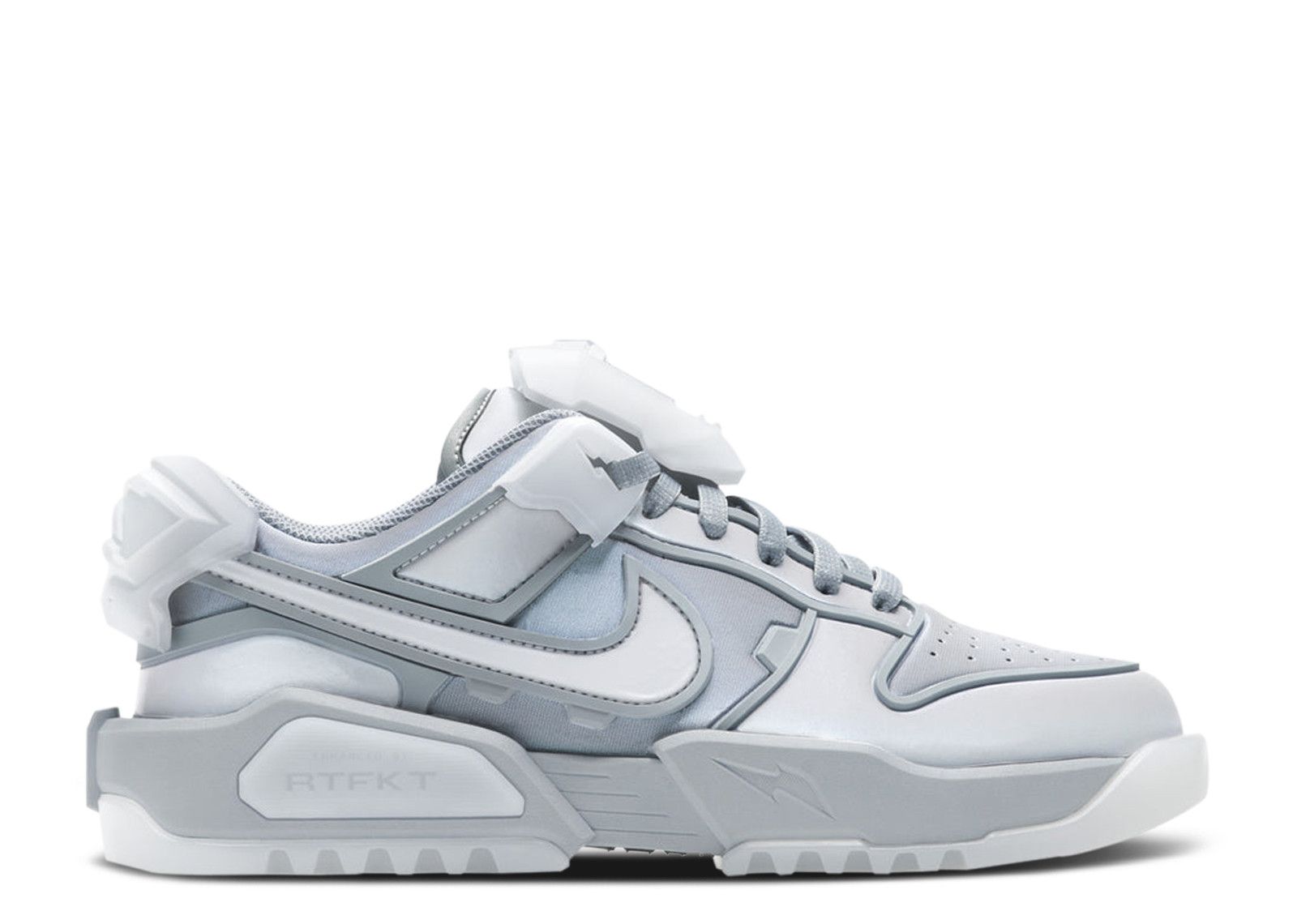 RTFKT x Dunk Genesis 'Ghost'