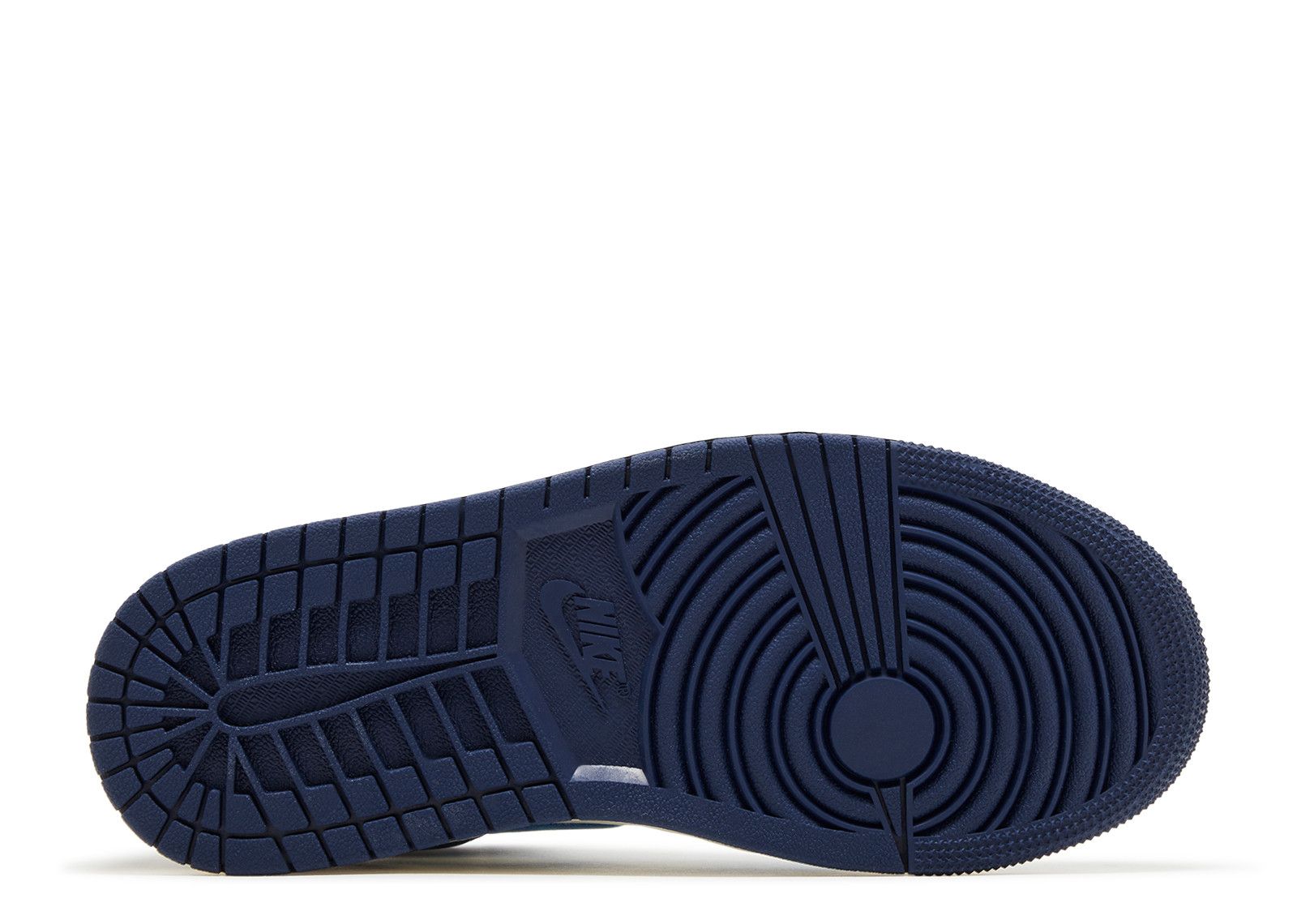 Wmns Jordan 1 Retro High OG ‘First in Flight’