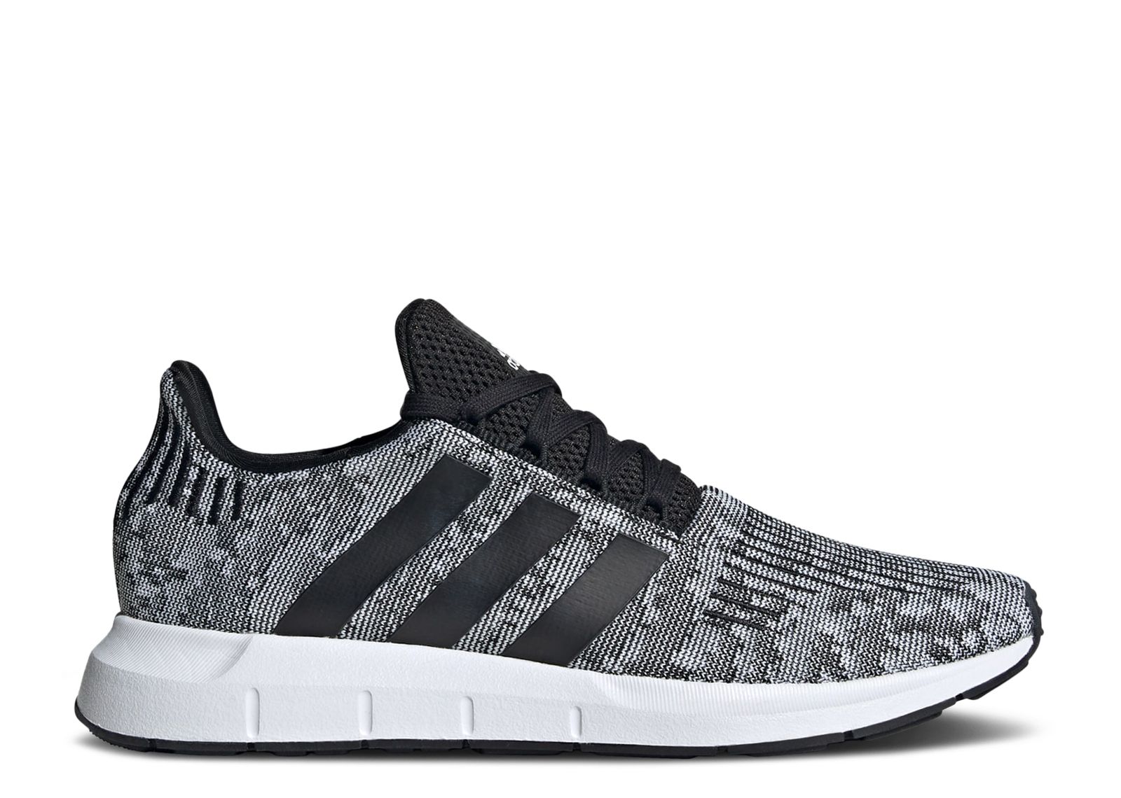 Adidas swift run 2025 cloud white core black