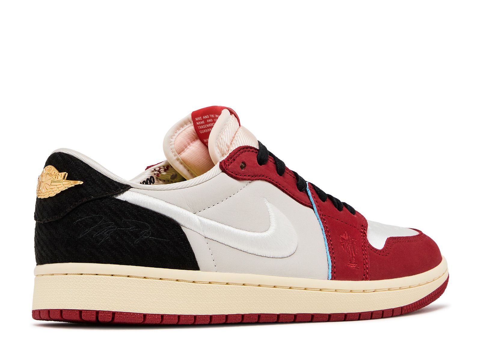 にるばーな Trophy Room × Nike Air Jordan 1 An On-Foot Look at the Trophy Room x Air Jordan 1 Low OG