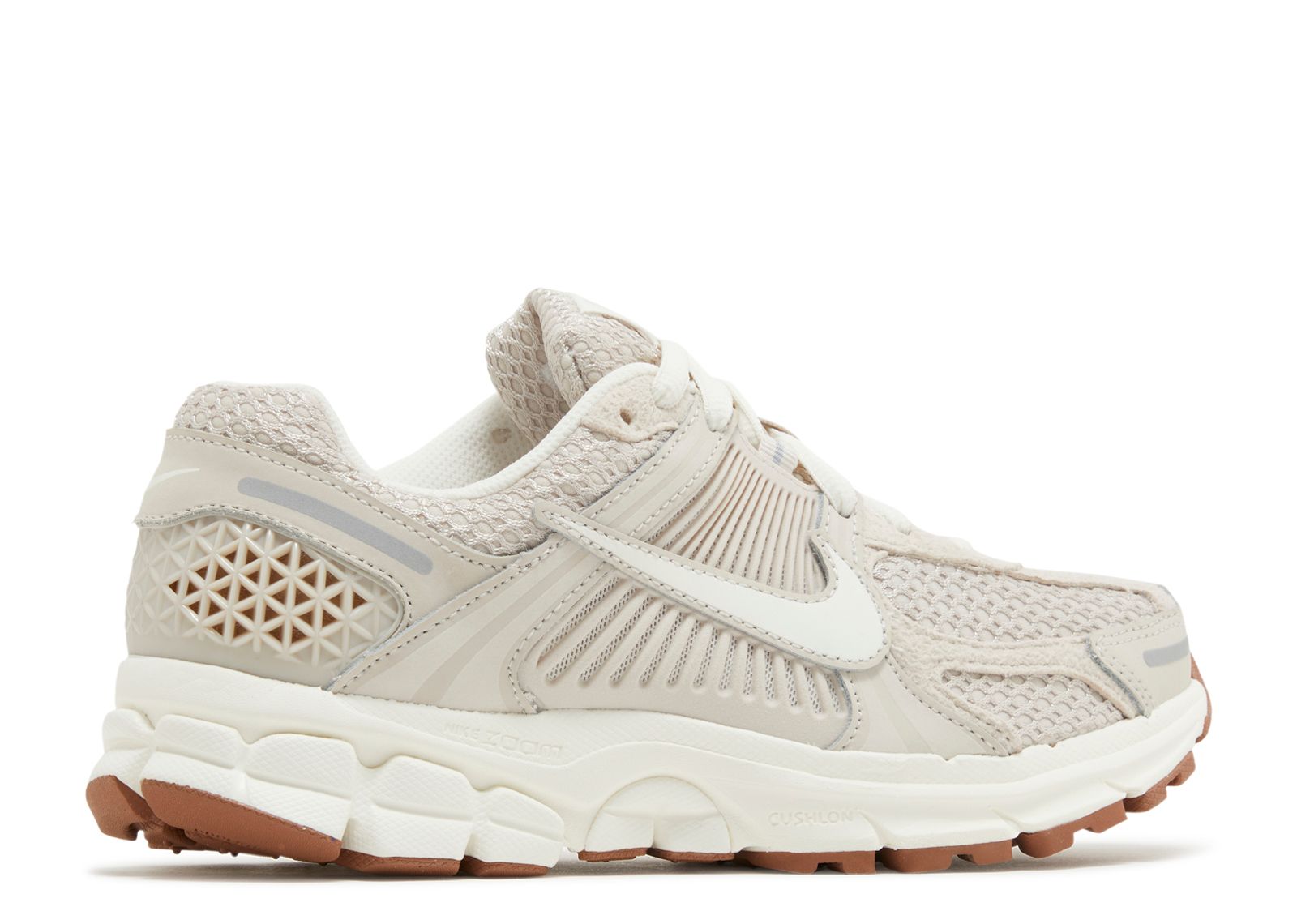 [NIKE] ズーム ボメロ 5 \"Light Orewood Brown\" Nike Zoom Vomero 5 Men's Shoes. Nike JP