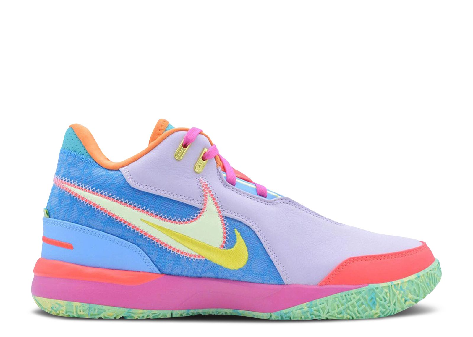 Zoom LeBron NXXT Gen AMPD  display picture 1