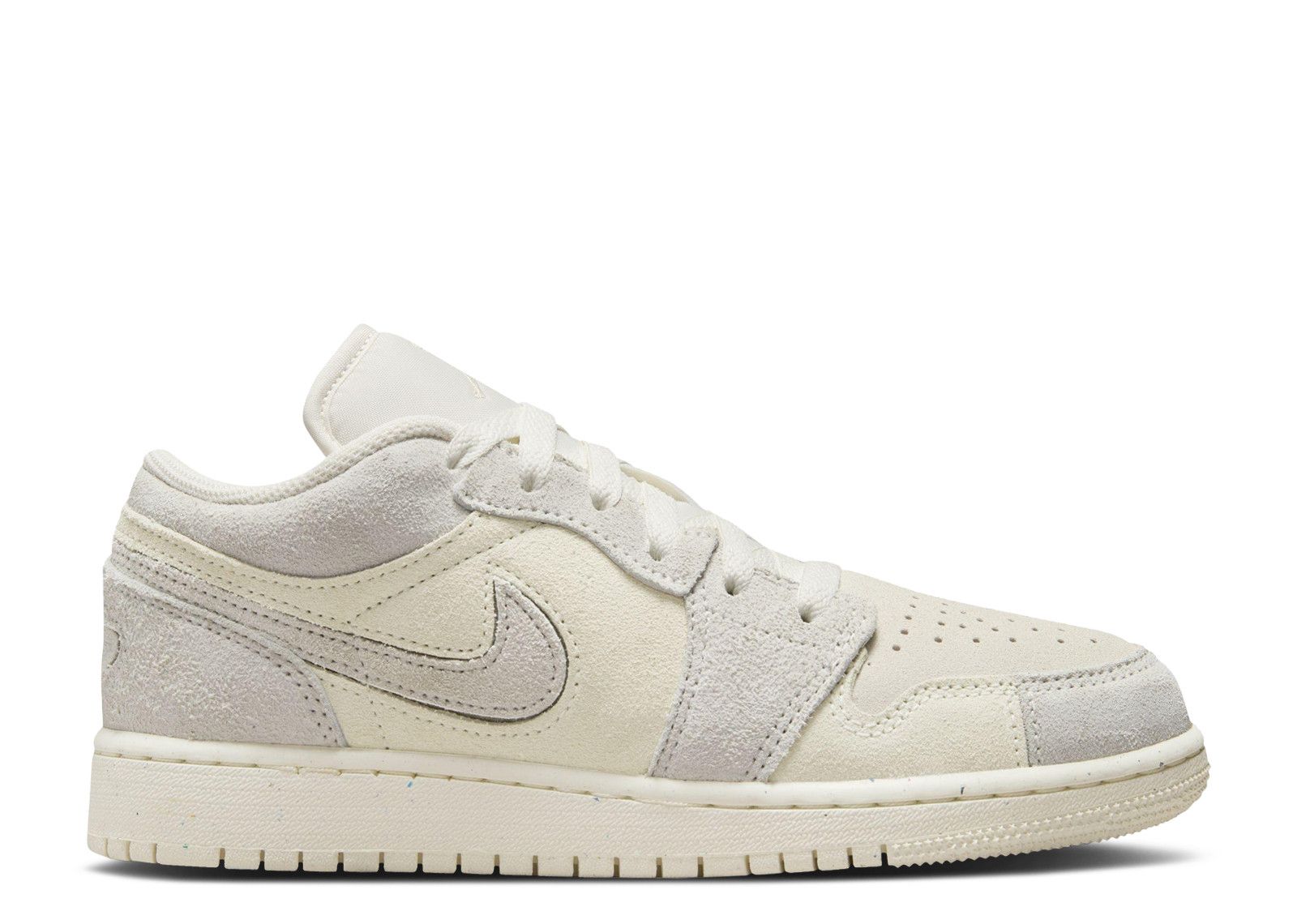 NIKE ☆ Air Jordan 1 Low Premium ‘Pale Ivory’ Nike Air Jordan 1 Low Premium Men's Shoes in Pale Ivory/Off