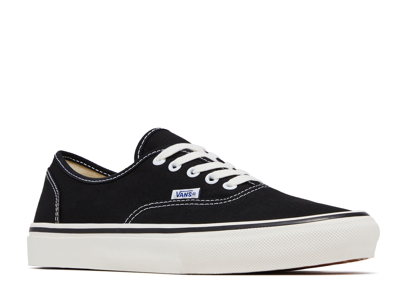 Palace X Skate Authentic 'Black White' - Vans - VN000NBEBA2
