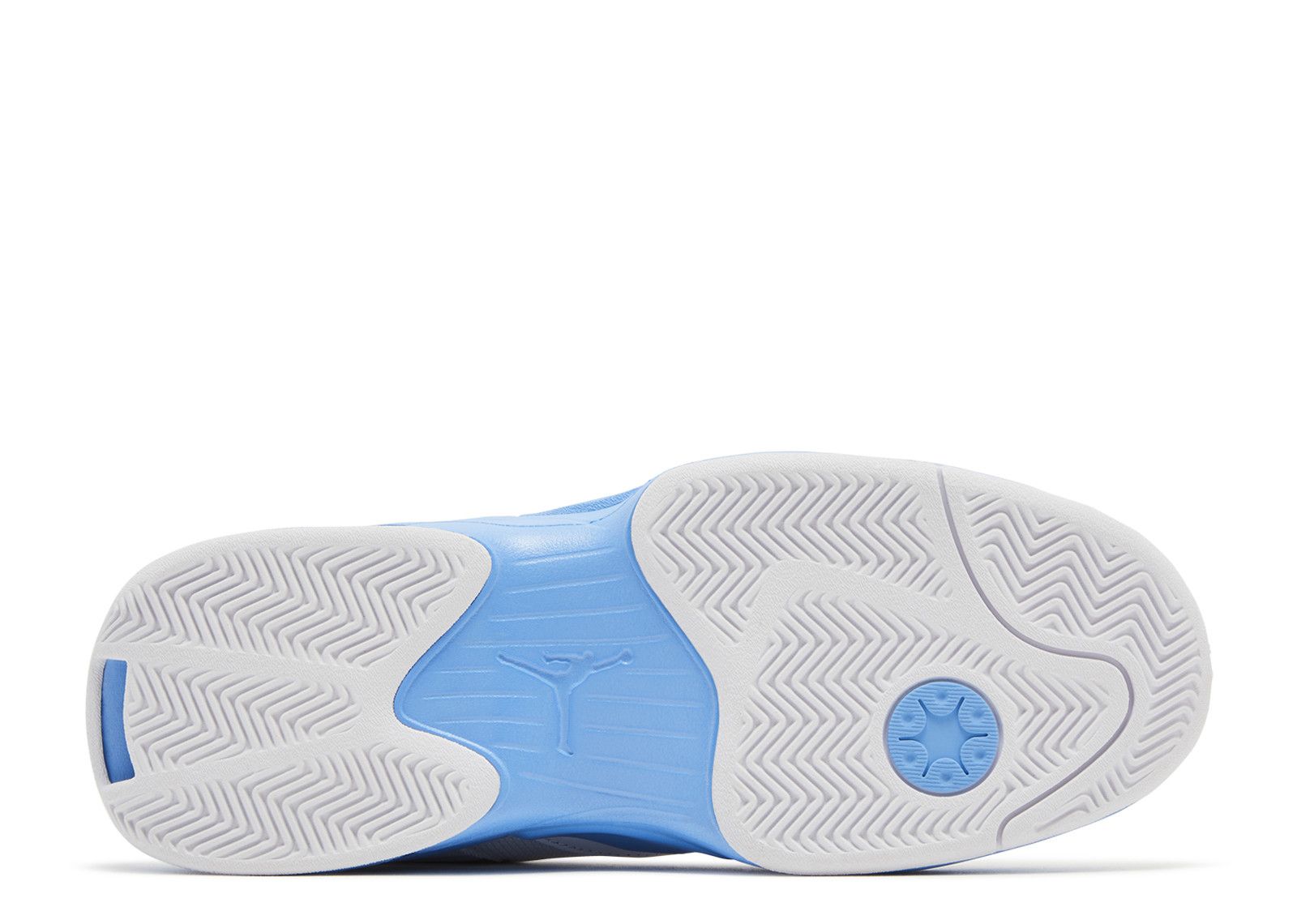 Wmns Jordan Max Aura 6 ‘White University Blue’