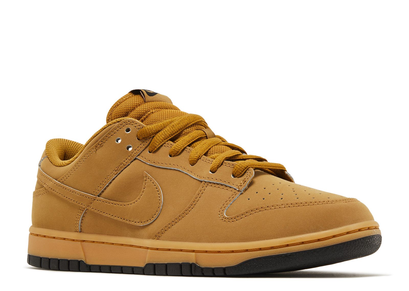 Dunk Low SE 