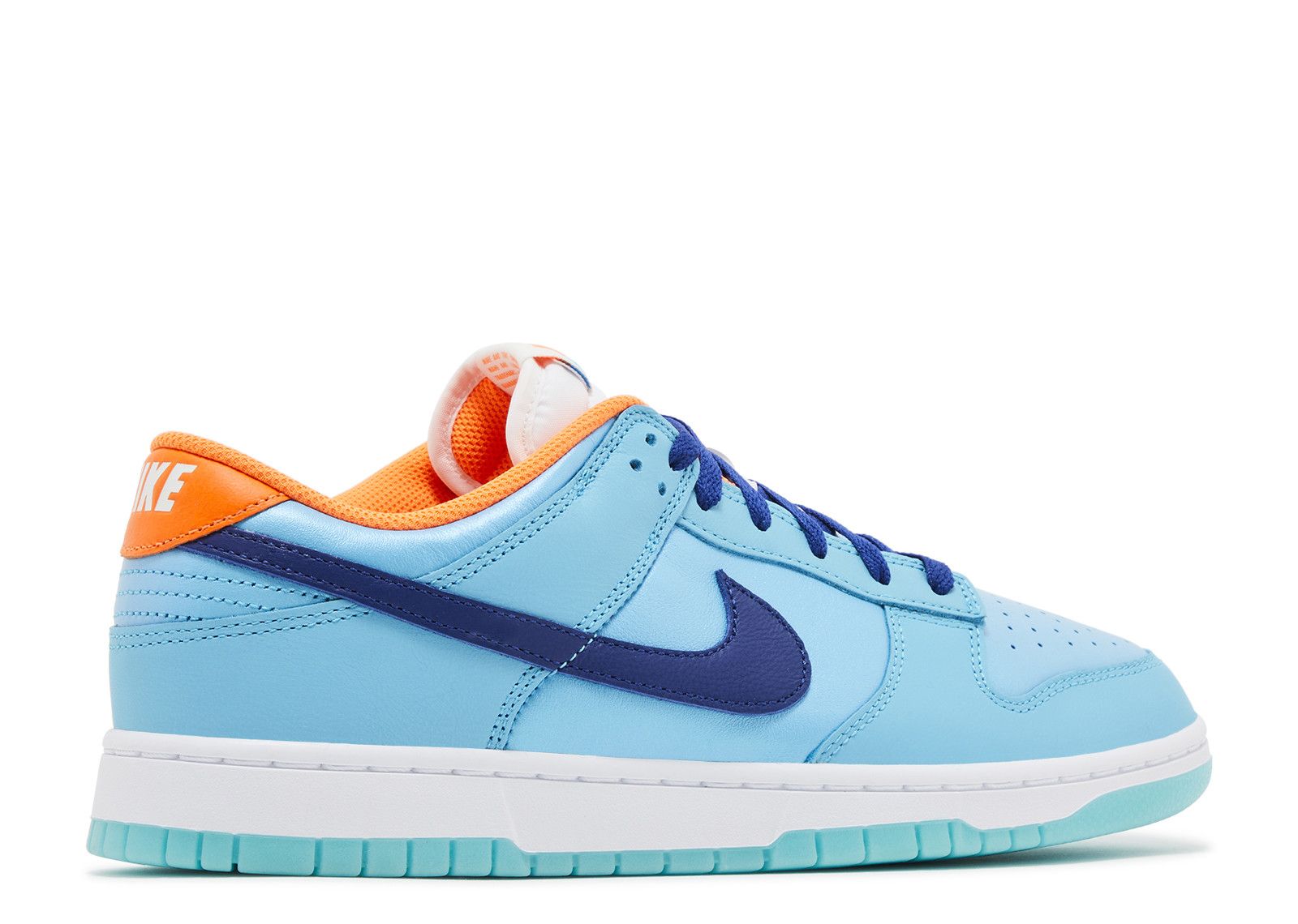 Dunk Low SE 