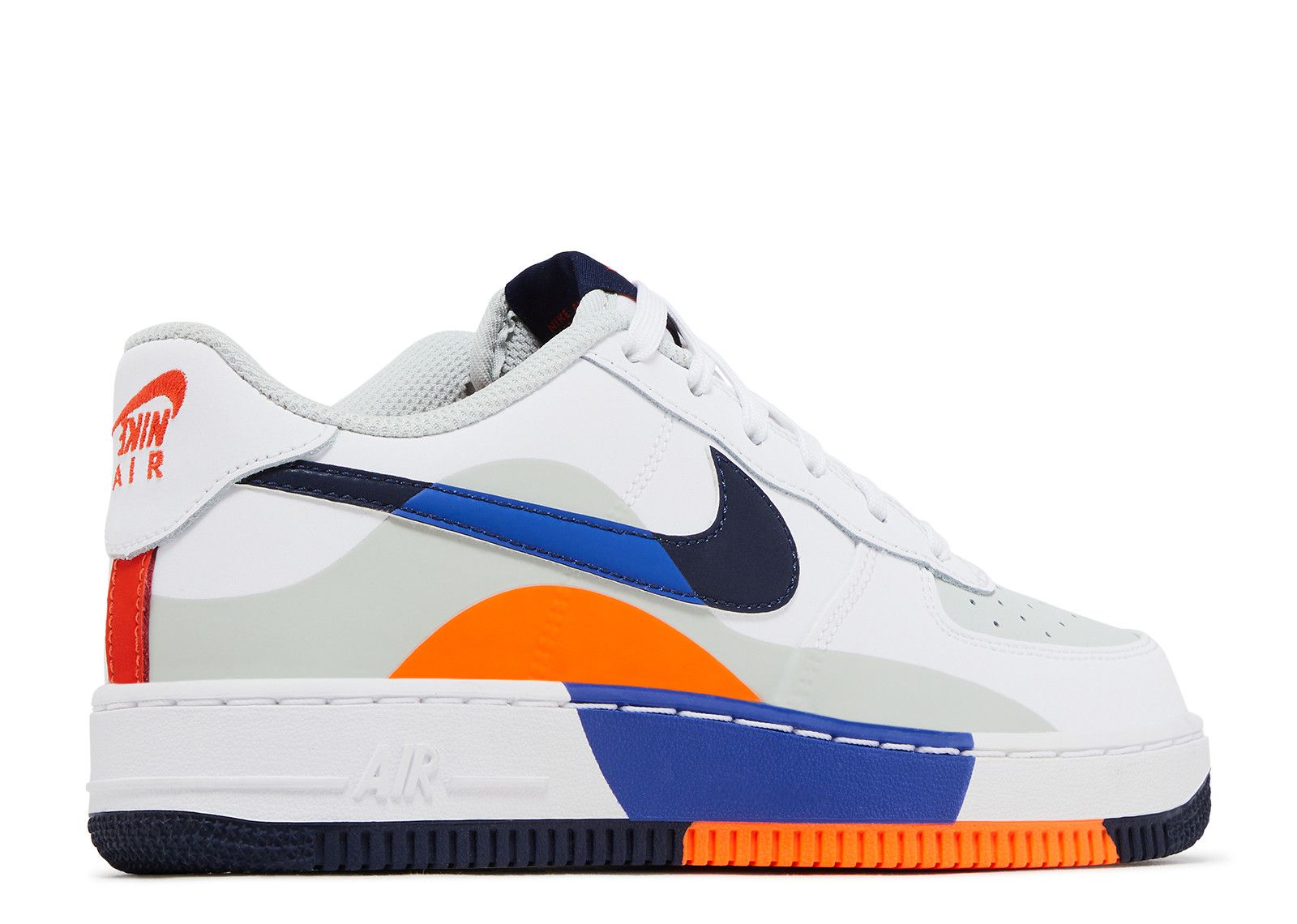 【送料無料】Nike Air Force 1 LV8 FN4730-002 セール】ナイキ エア フォース 1 LV8 ジュニアシューズ / Nike