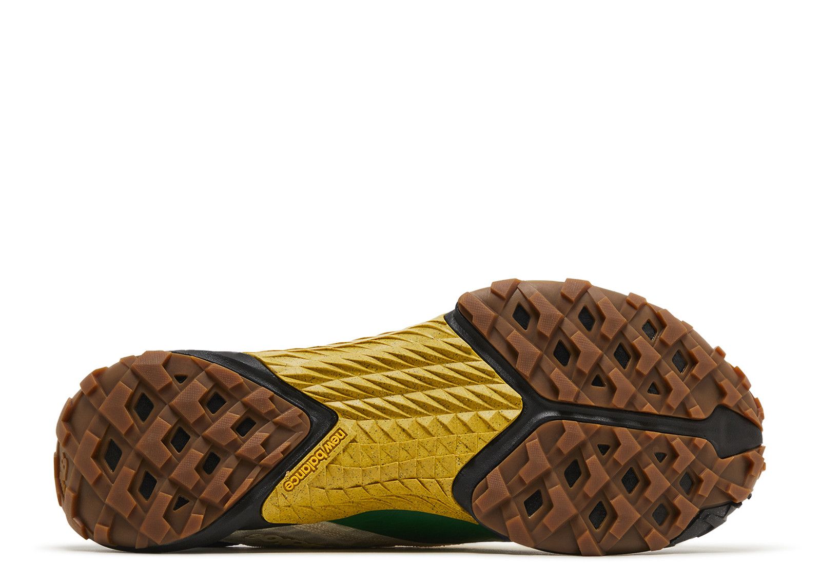 New Balance Ice Studios x Minimus Trail ‘Pristine’