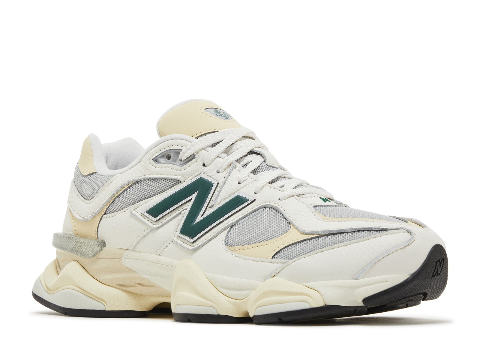 New Balance 9060 ‘Sea Salt Marsh Green’