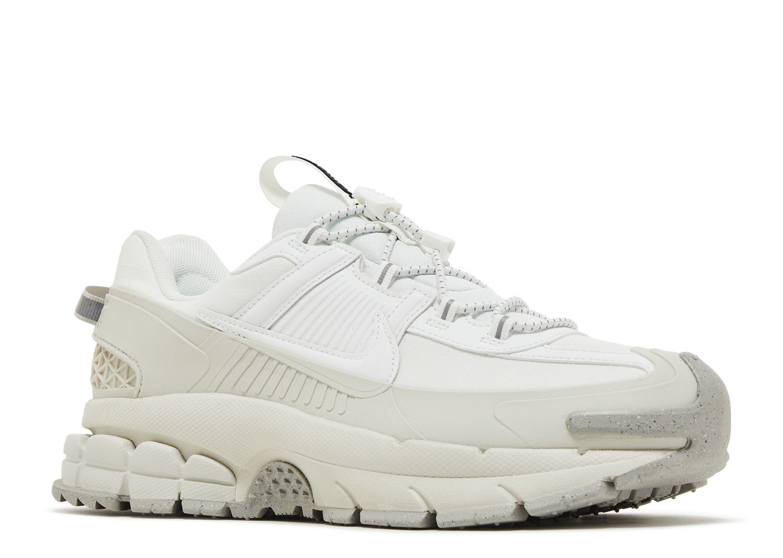 Wmns Zoom Vomero Roam 
