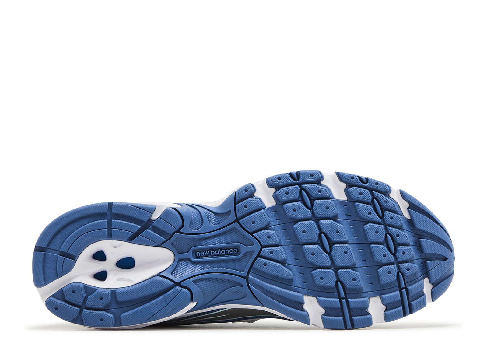 New Balance 740 ‘Ice Blue’