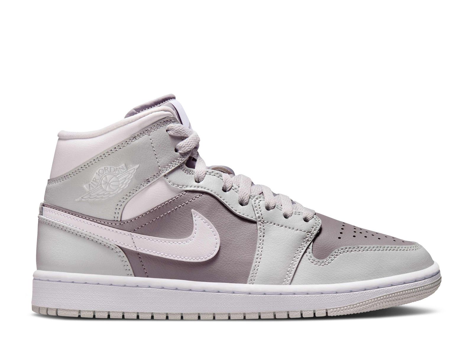 Wmns Jordan 1 Mid 'Photon Dust Atmosphere Grey'