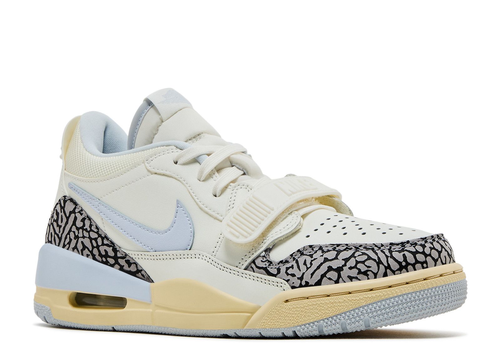 Wmns Jordan Legacy 312 Low ‘Sail Football Grey’
