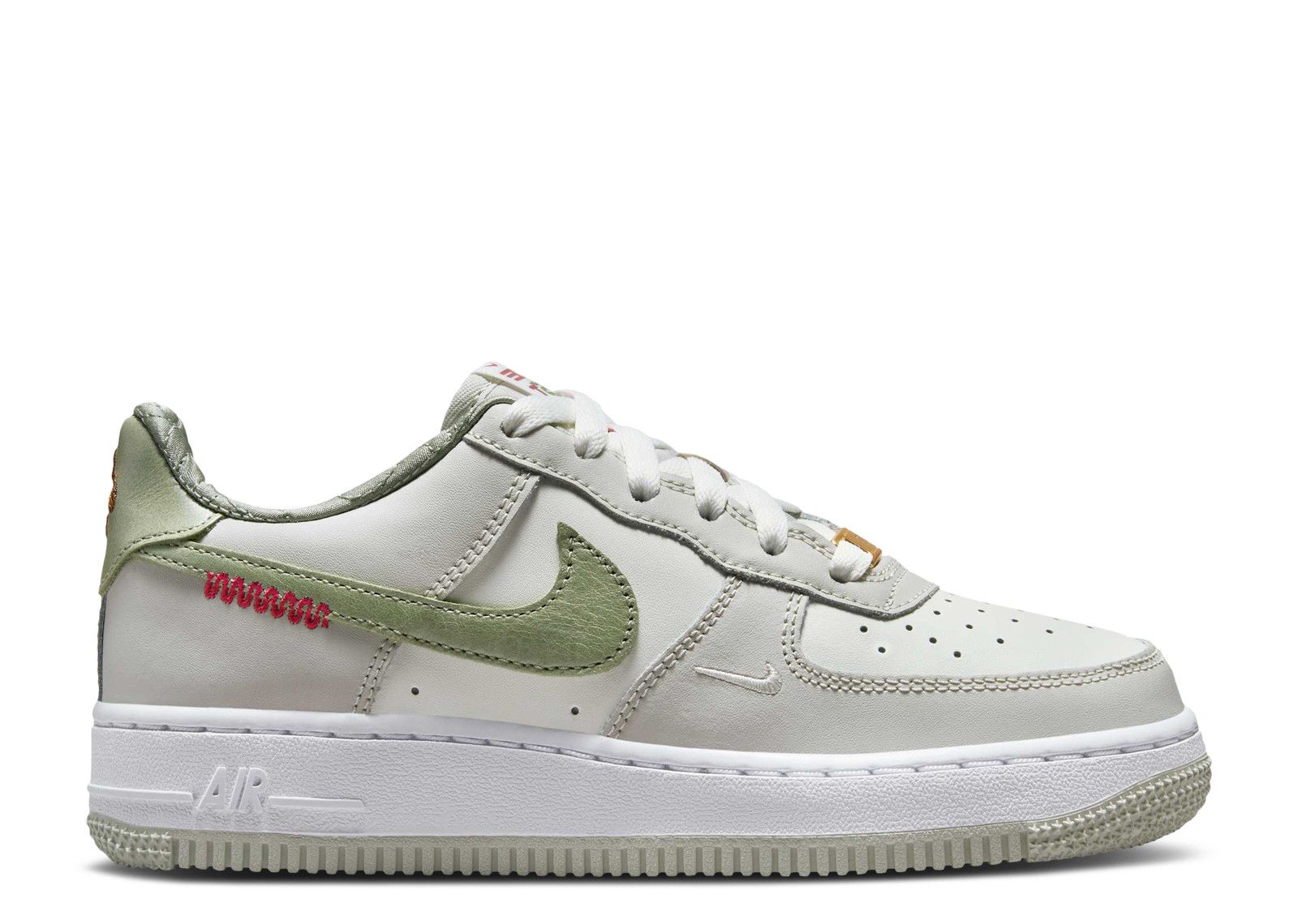Air Force 1 LV8 GS 'Year Of The Snake' - Nike - HV6000 131 - sail
