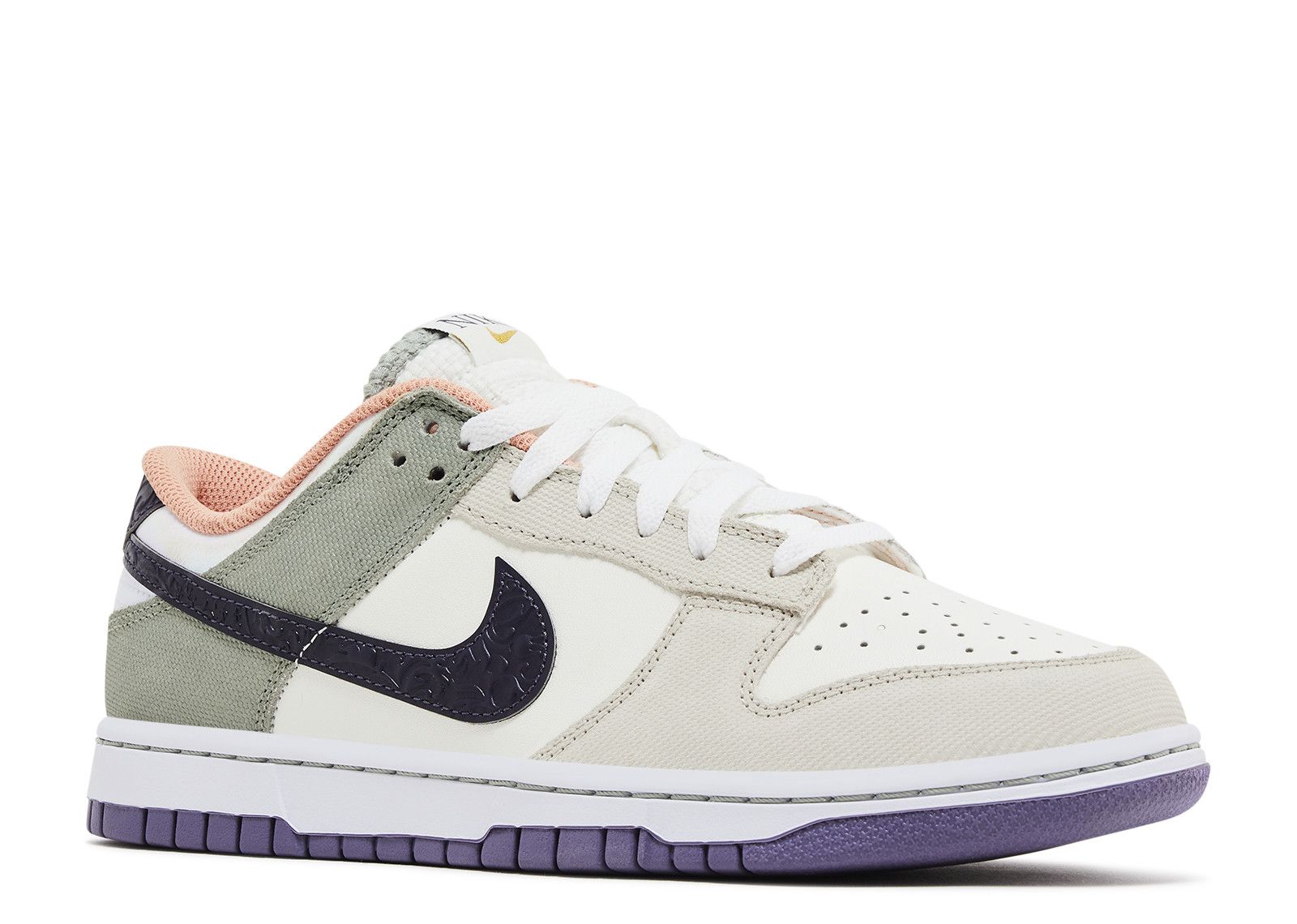 nike sb sail desert sand dunks