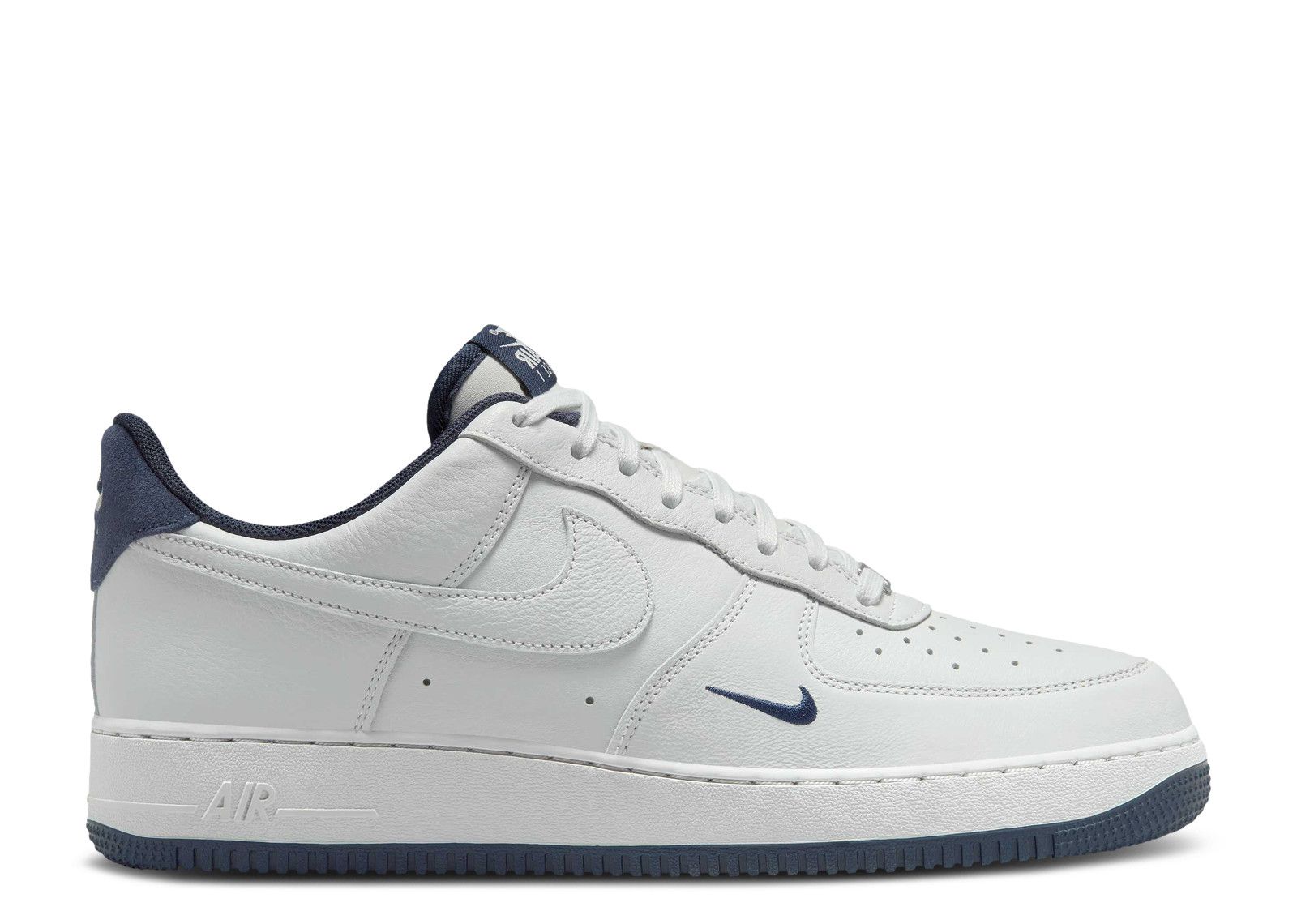 Air Force '07 LV8 'Mini Swoosh Pack Photon Dust Obsidian' Nike