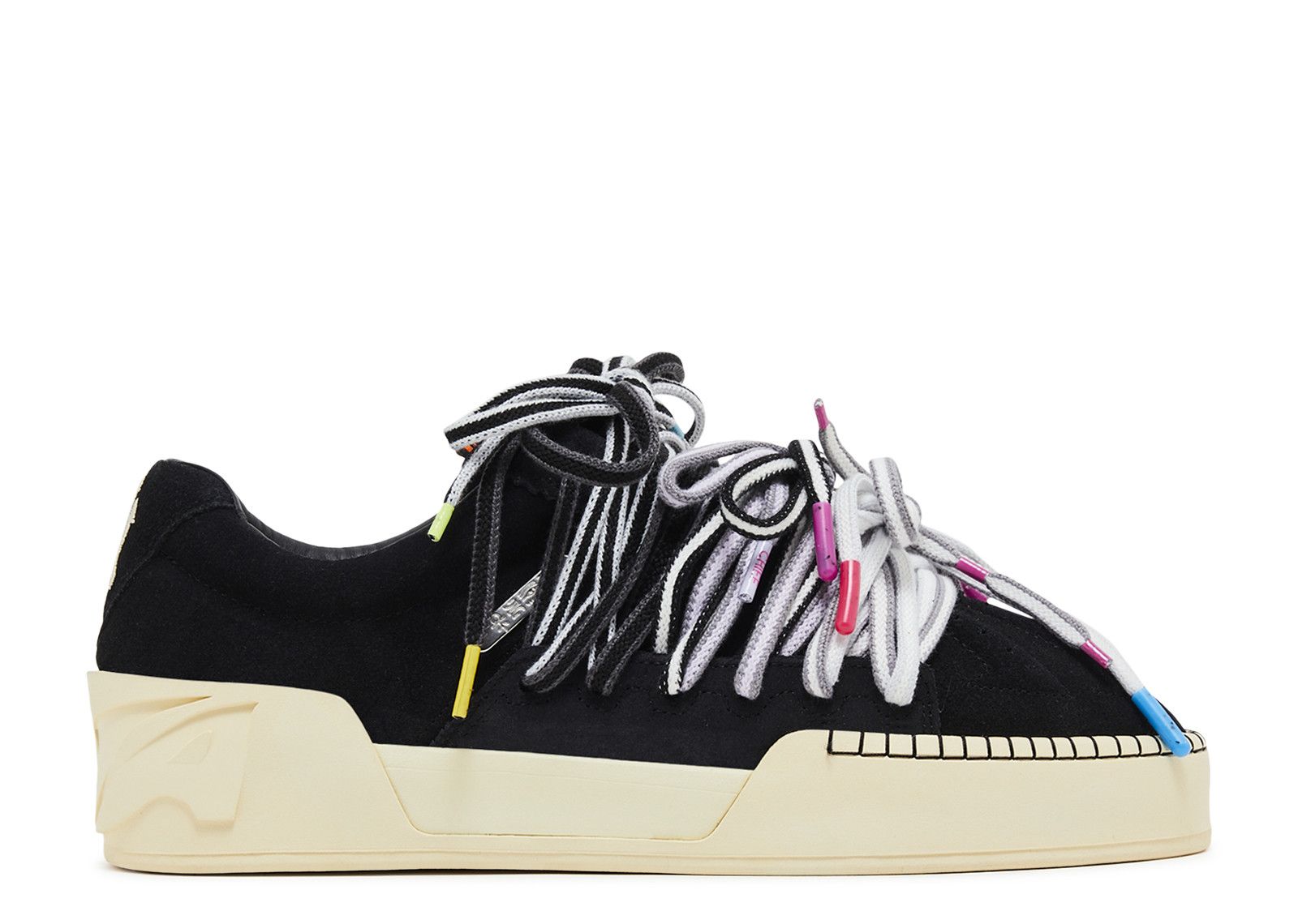 Kai Hélà Style 'Roots Pack Black' - Anta - 8125A1810S 2 - black