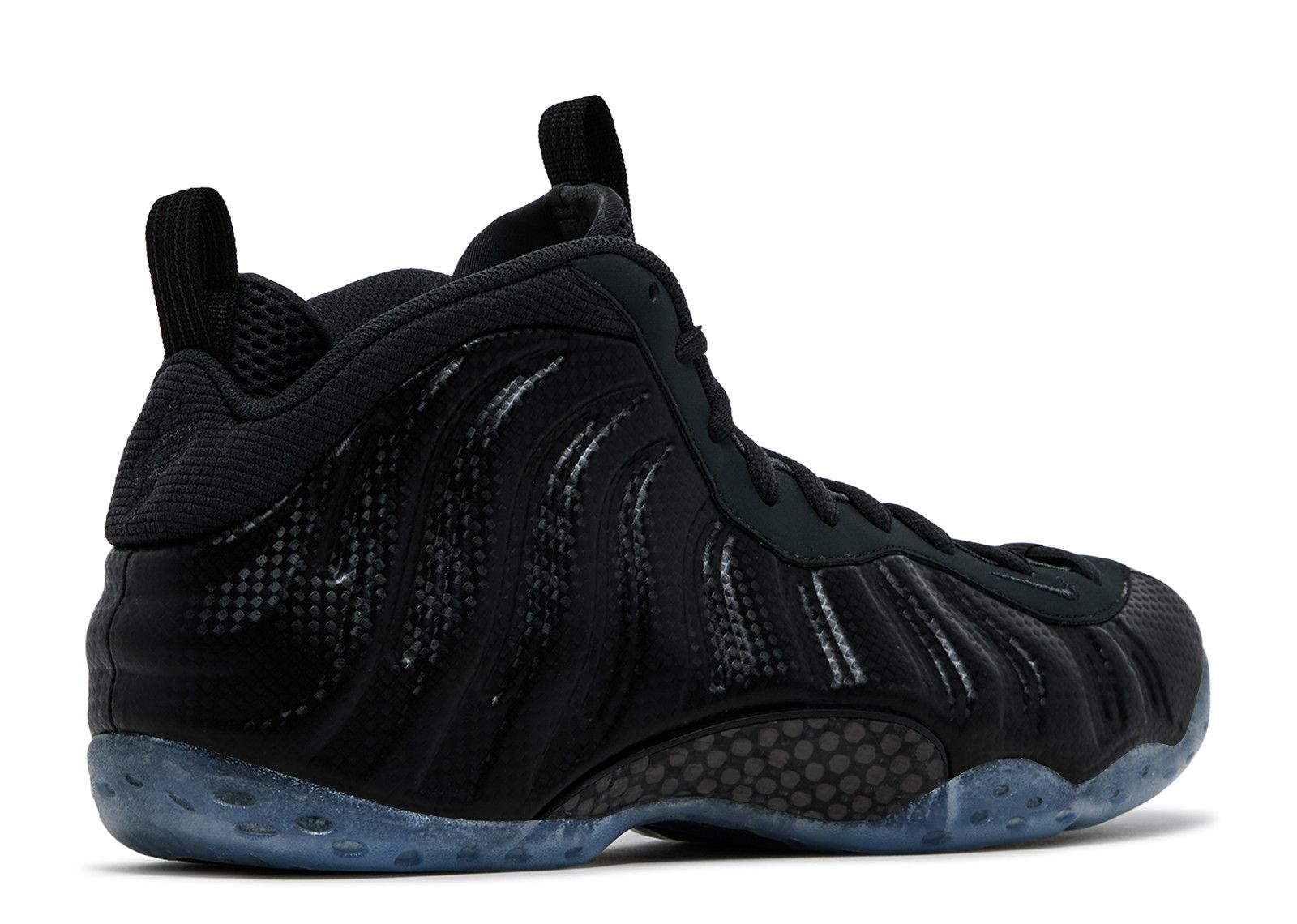 Nike Air Foamposite One ‘Carbon Fiber’
