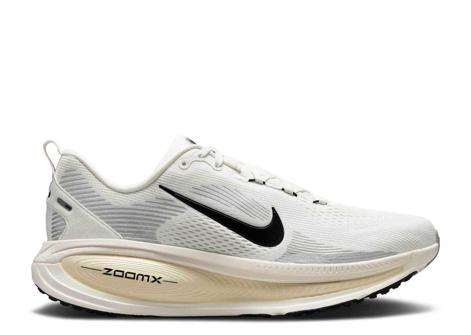 Nike Vomero 18 'Coconut Milk'