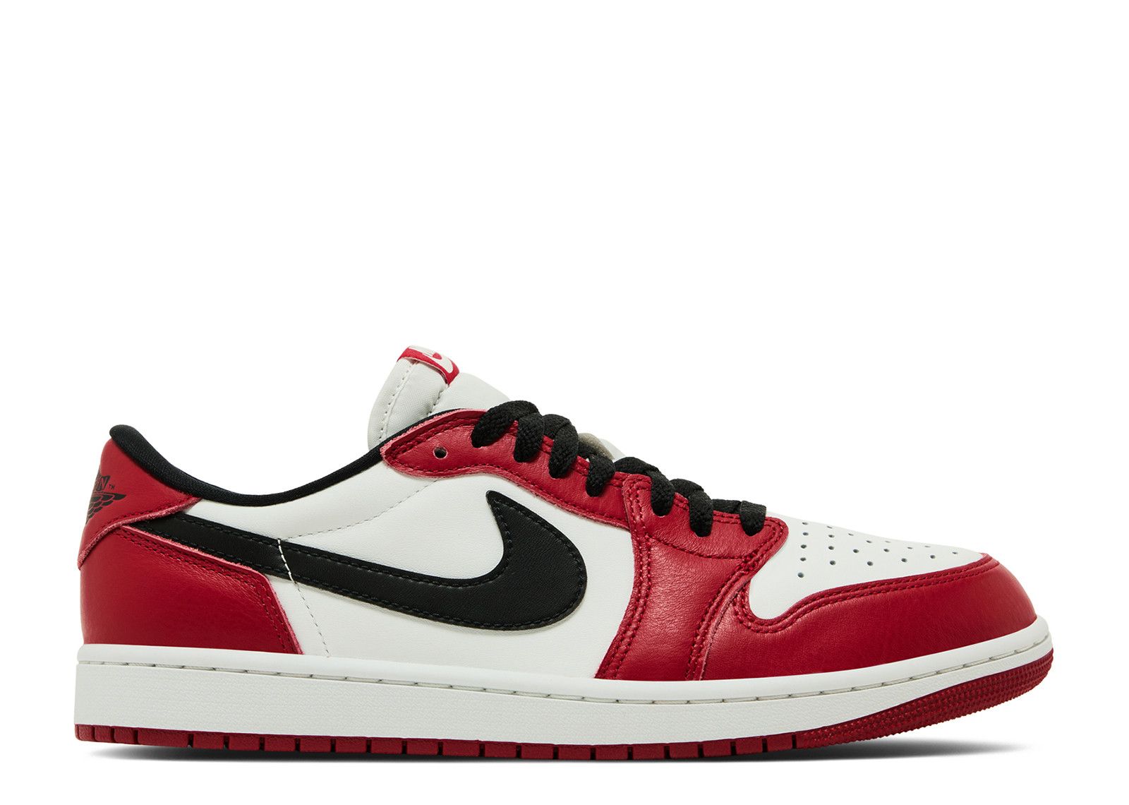Jordan 1 Retro Low OG 'Chicago' 2025
