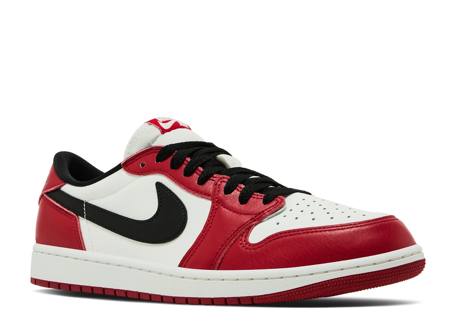 Jordan 1 Retro Low OG ‘Chicago’ 2025