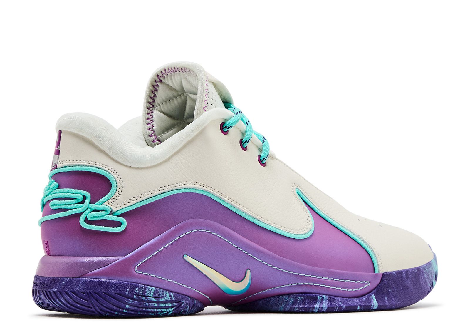 Men's LeBron 22 'Frozen Grapes' - Nike - HV8454 001 - soft pearl