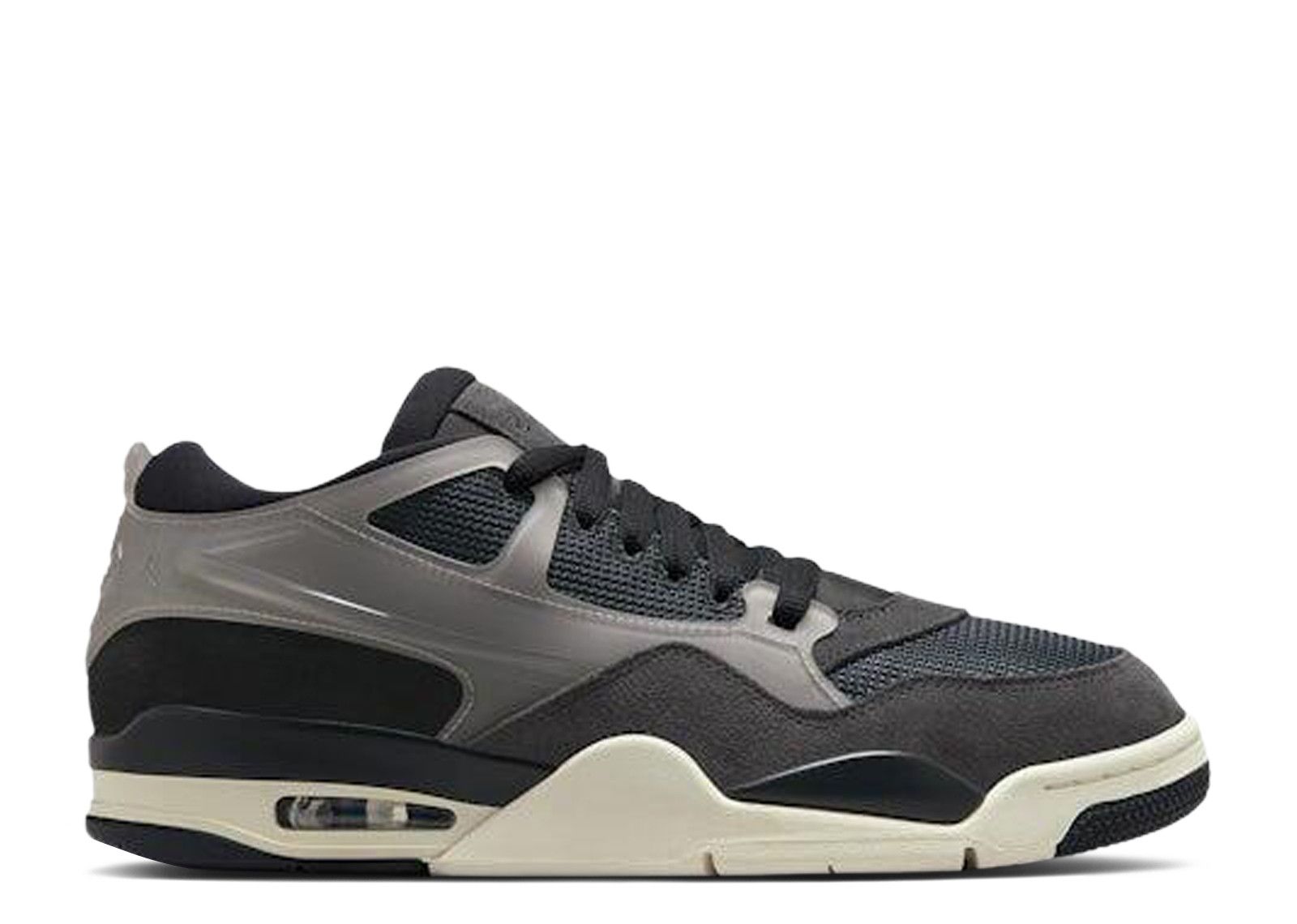 Paris Saint Germain X Jordan 4 RM  display picture 1