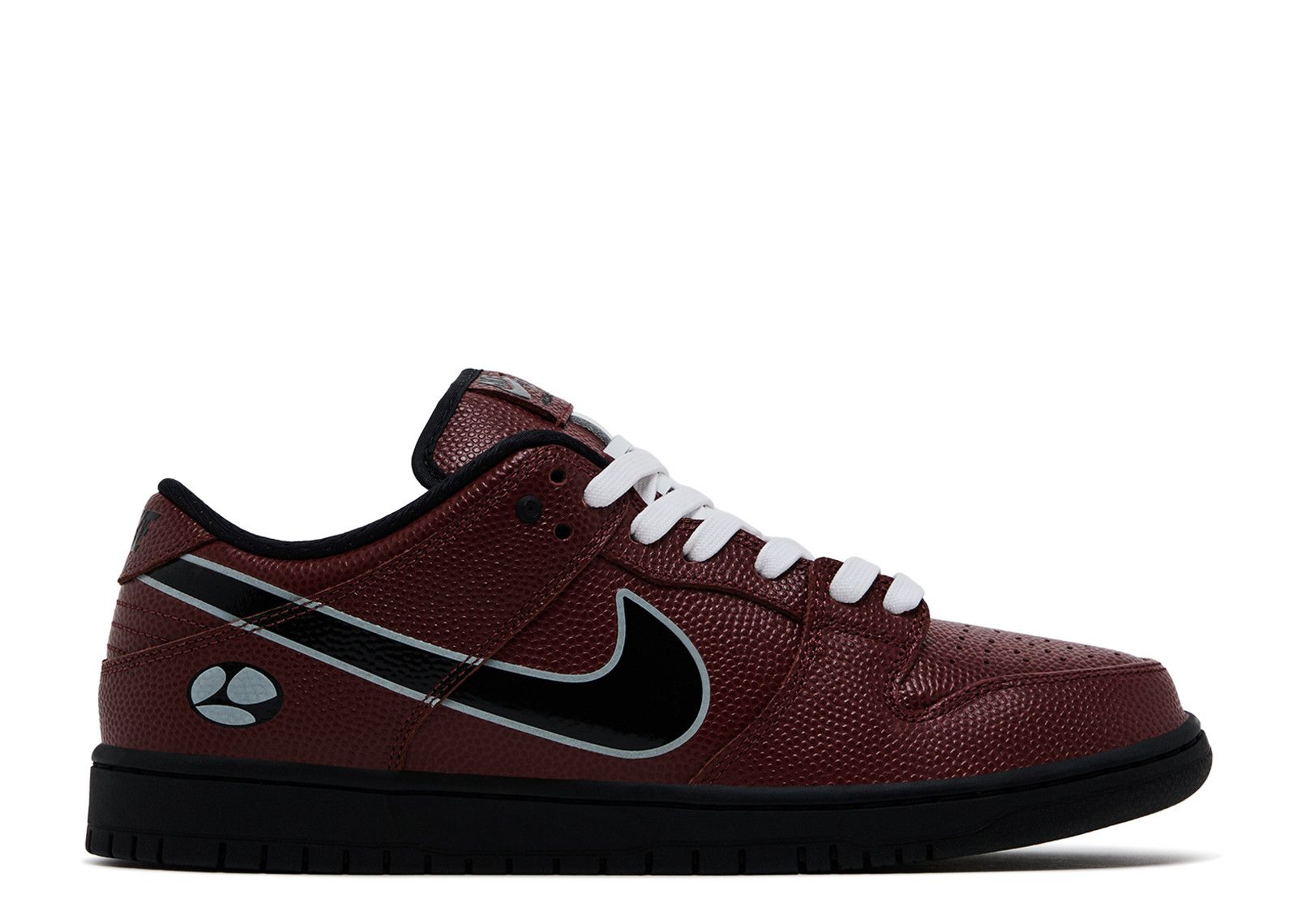 Xavier Schipani X Dunk Low SB  display picture 1