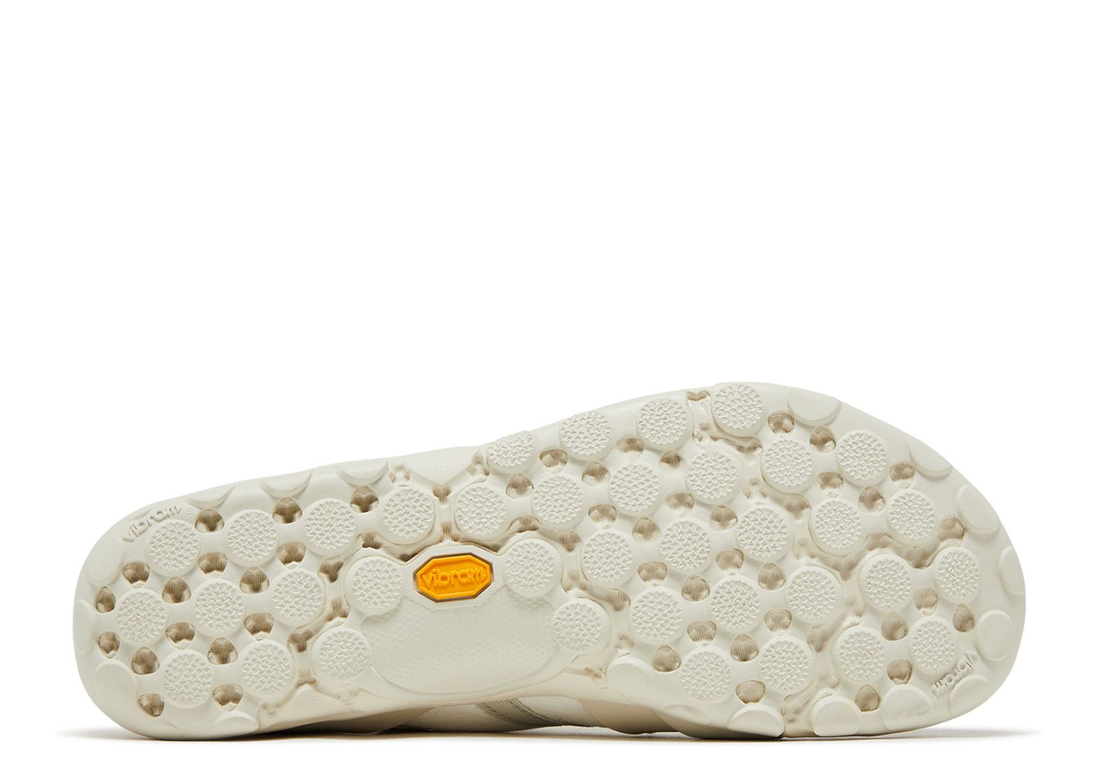 New Balance District Vision x MT10O ‘Cloud Dancer’