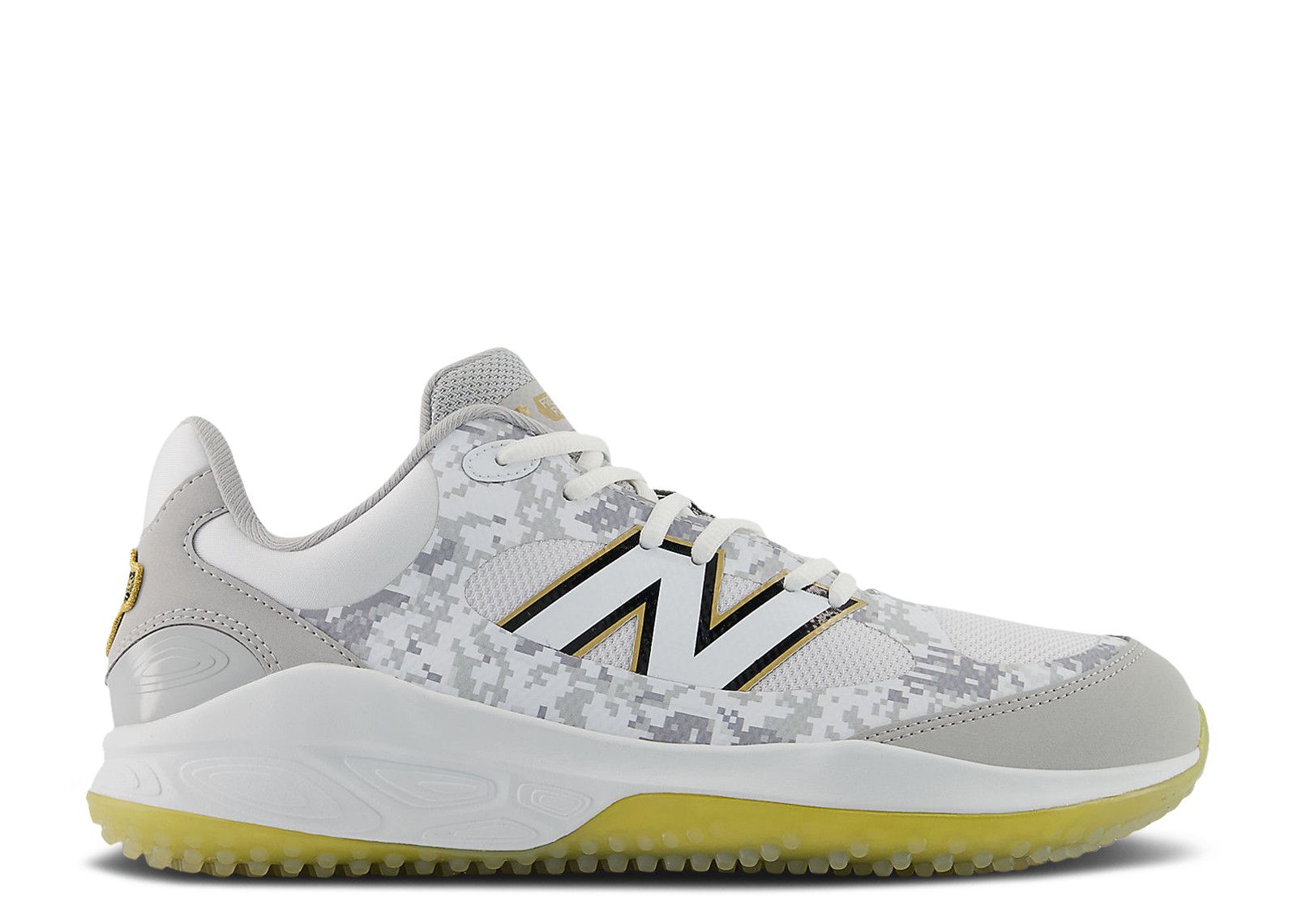 New Balance Fresh Foam 3000v7 TF 'Armed Forces Day'