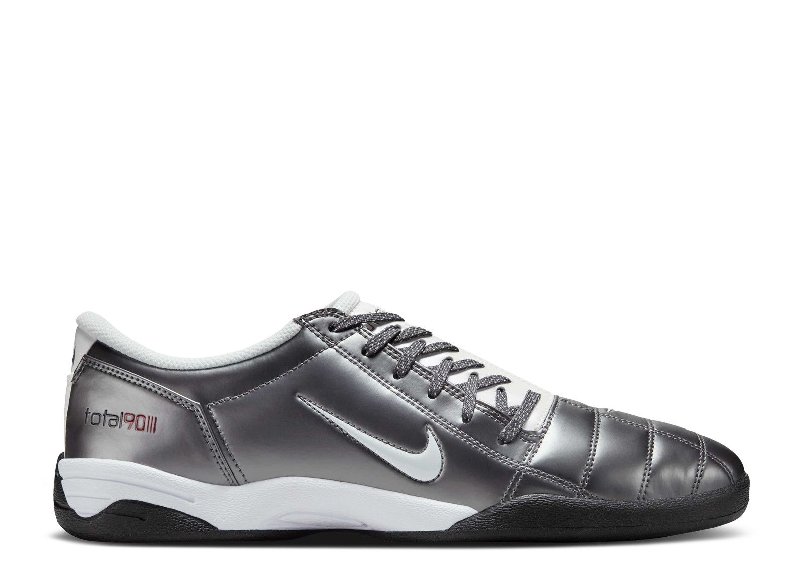 ナイキ トータル90 3 White and Black Nike Air Zoom Total 90 III FG Firm Ground Soccer Cleats