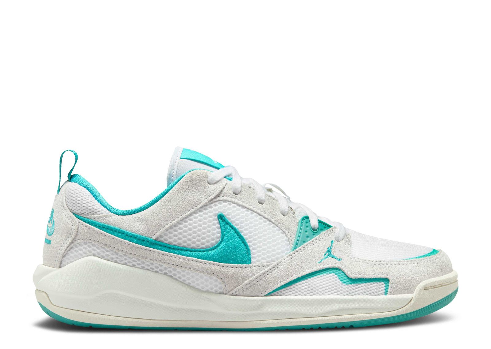 Wmns Jordan CMFT Era 'Washed Teal'