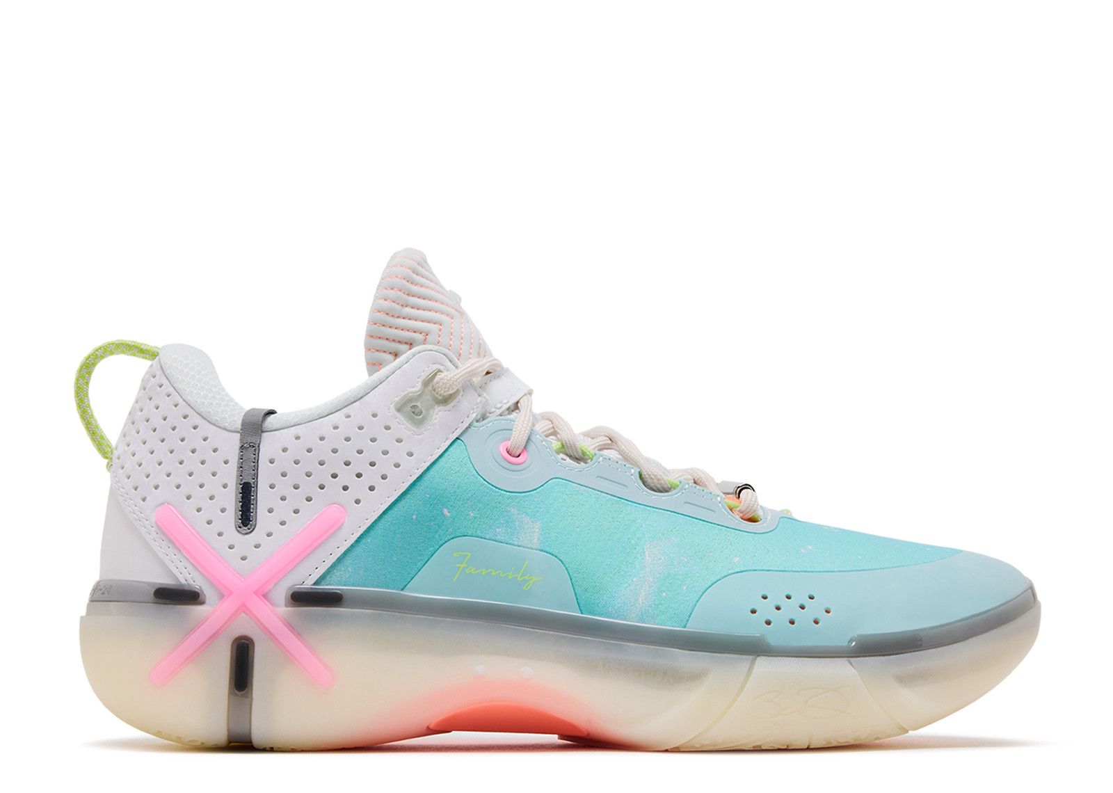 LeBron Witness 8 