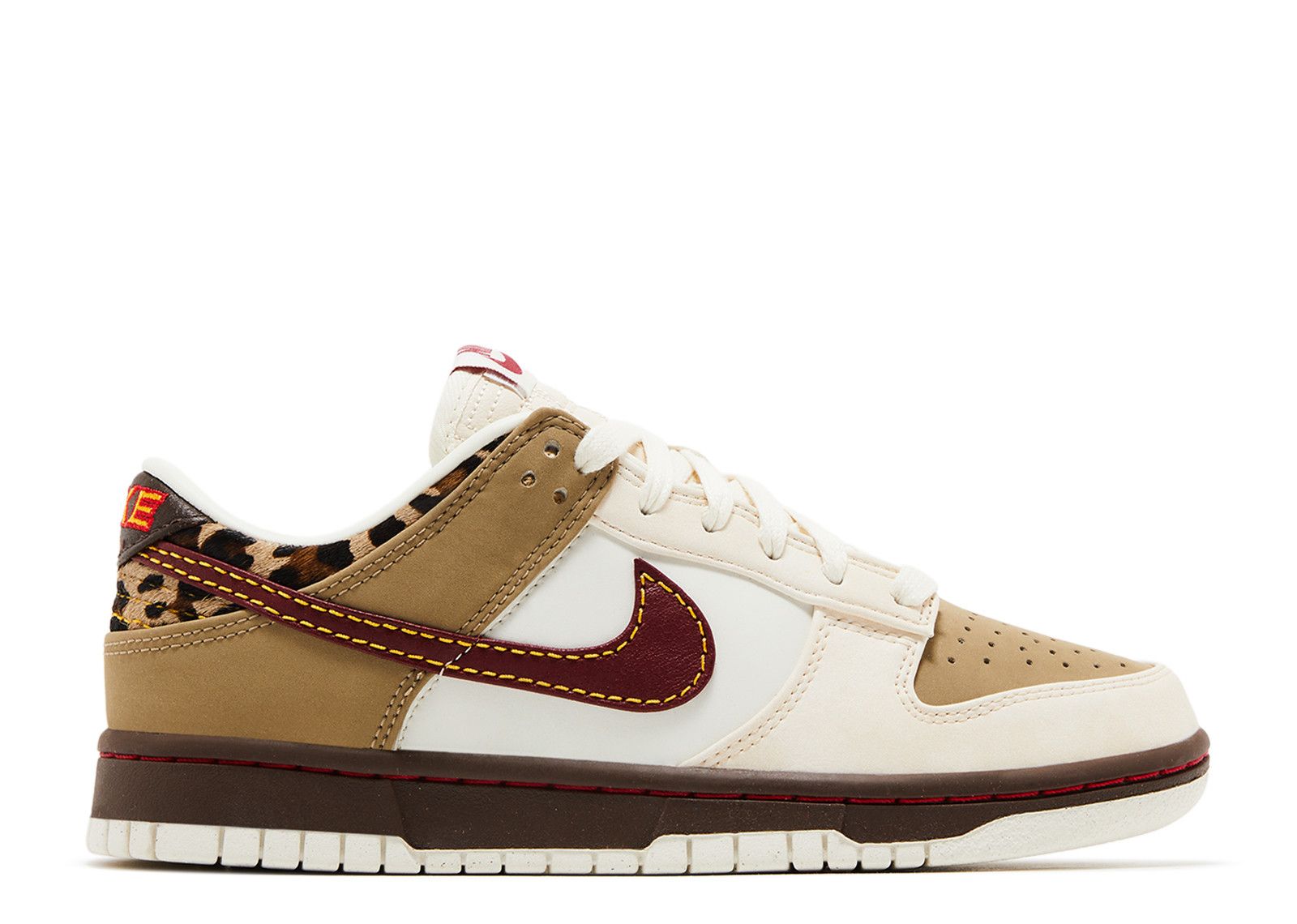 Nike Wmns Dunk Low 'Khaki Team Red'