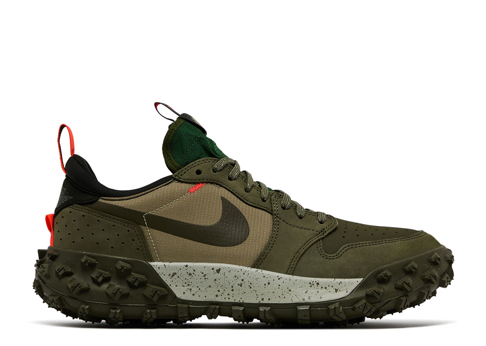 Size 11, Nike Undefeated x Air Max‎ 97 Militia Green Nike Air Max 97 Undefeated Militia Green QS Mens Size 8  main image 2