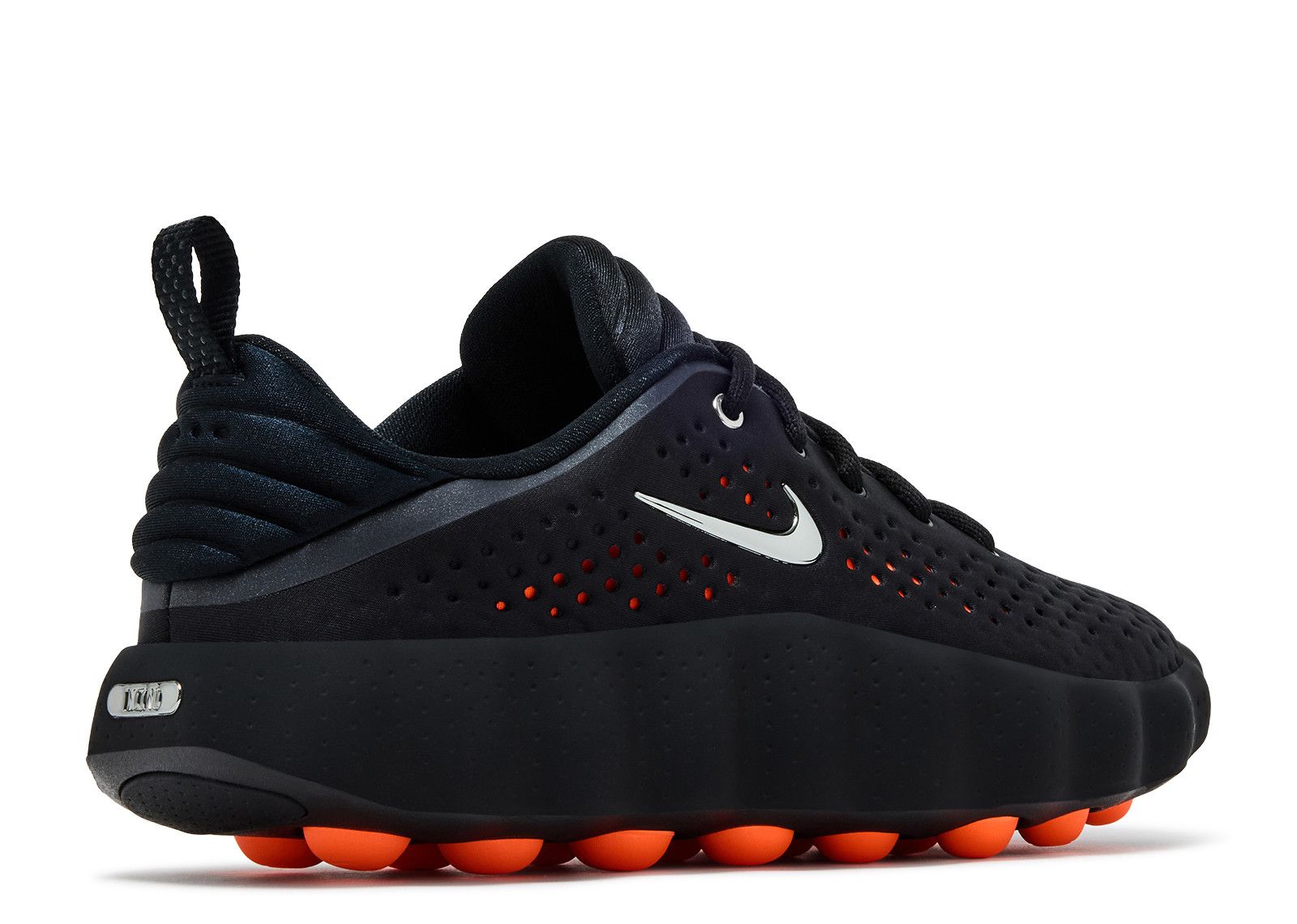Nike Mind 002 ‘Black Hyper Crimson’