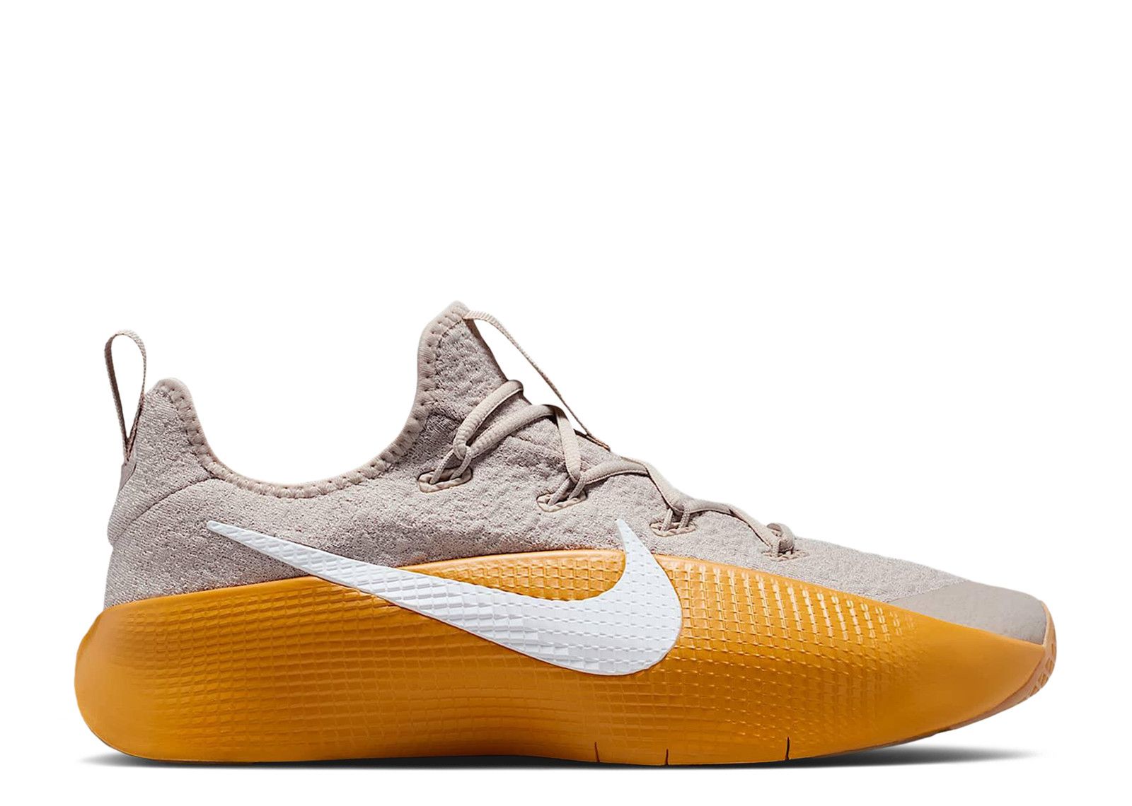 Nike LeBron TR 1 'Cream Gold Leaf'