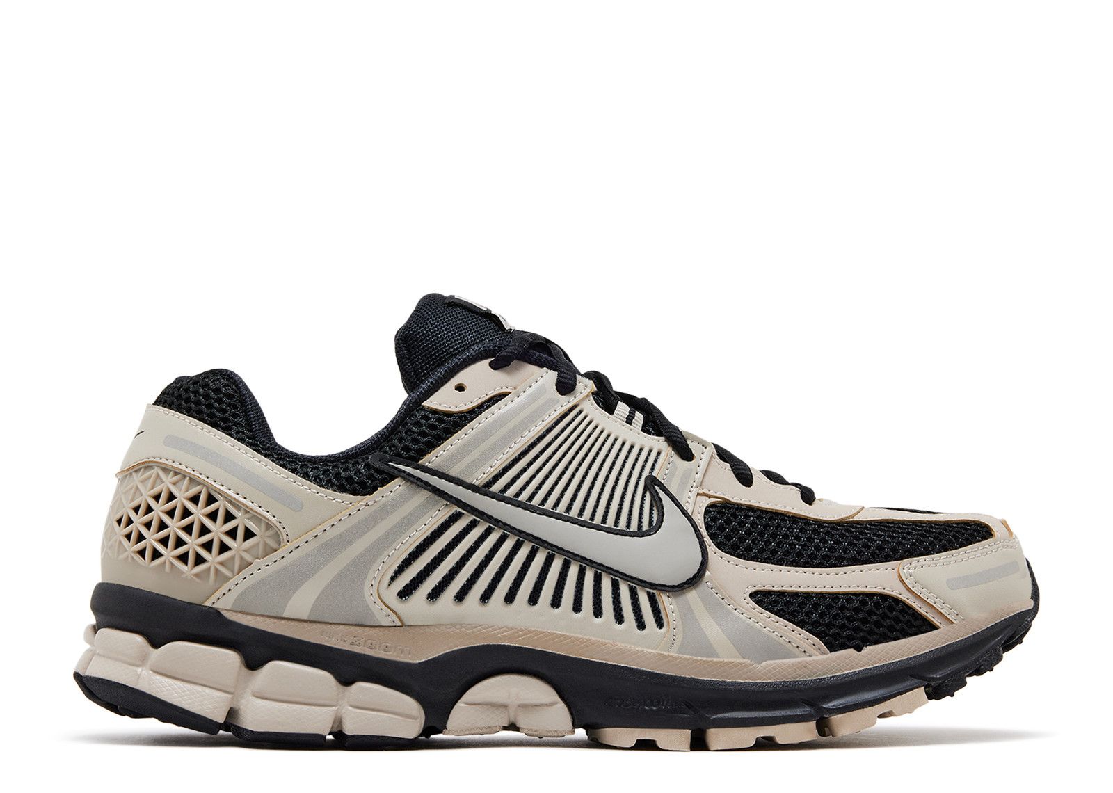 Air Zoom Vomero 5  display picture 3