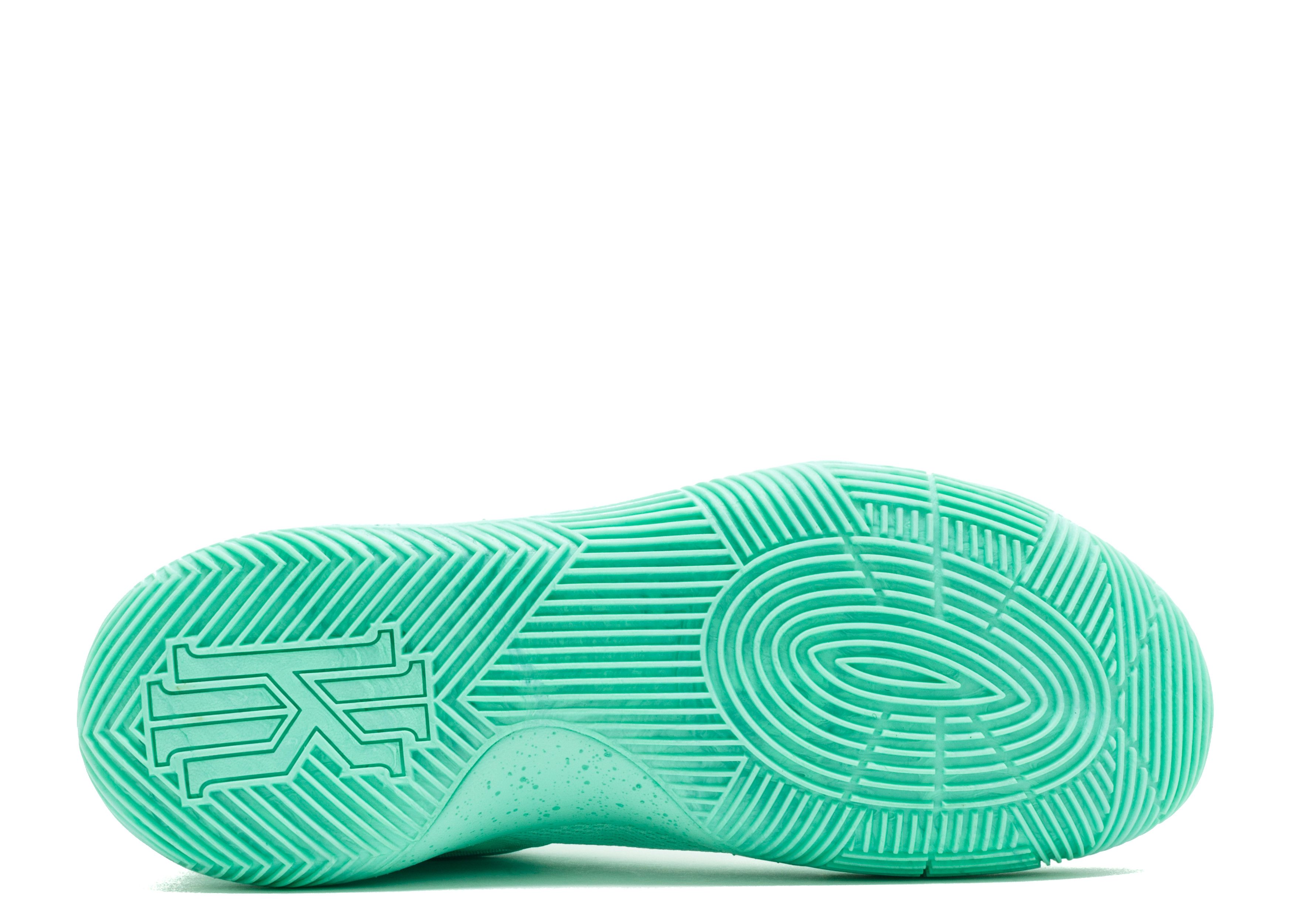 Kyrie 2 
