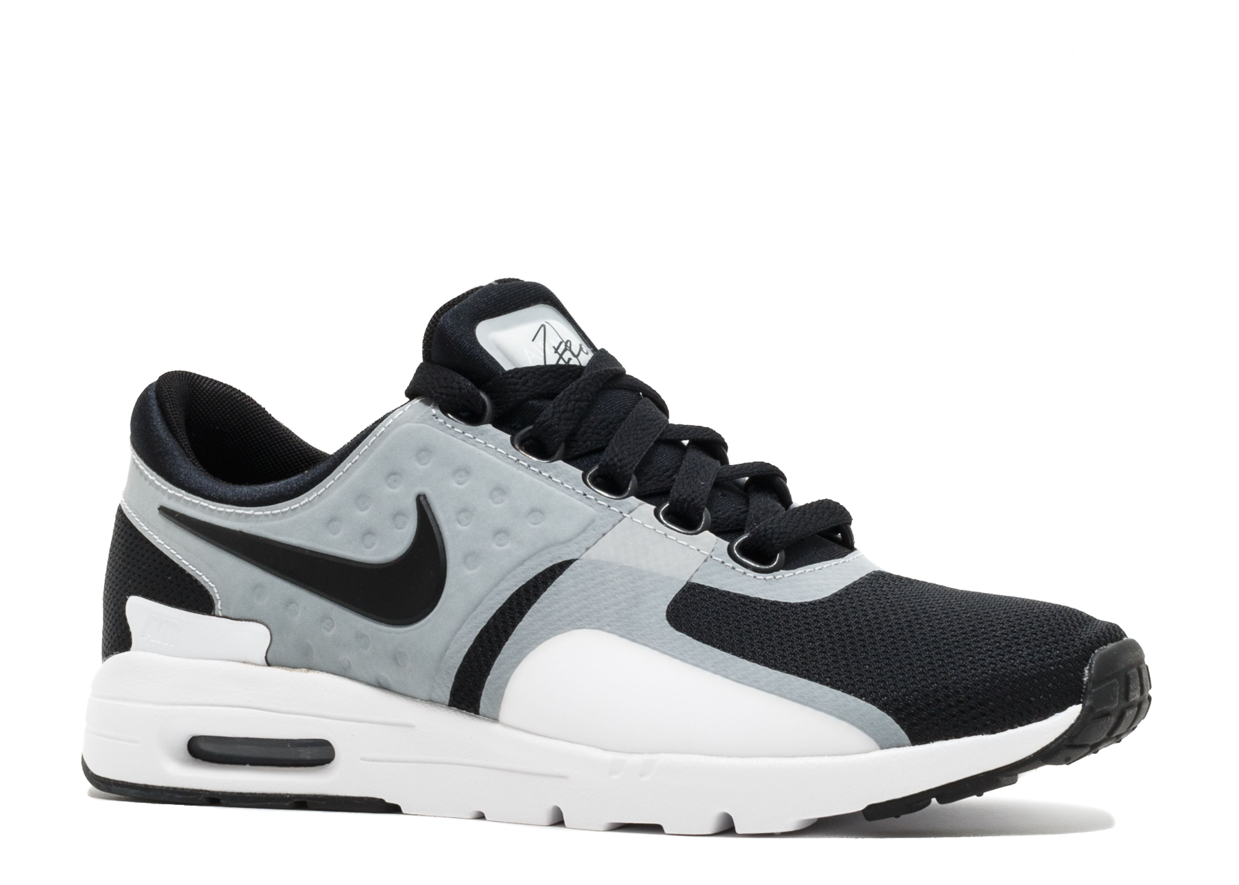 black and white air max zero