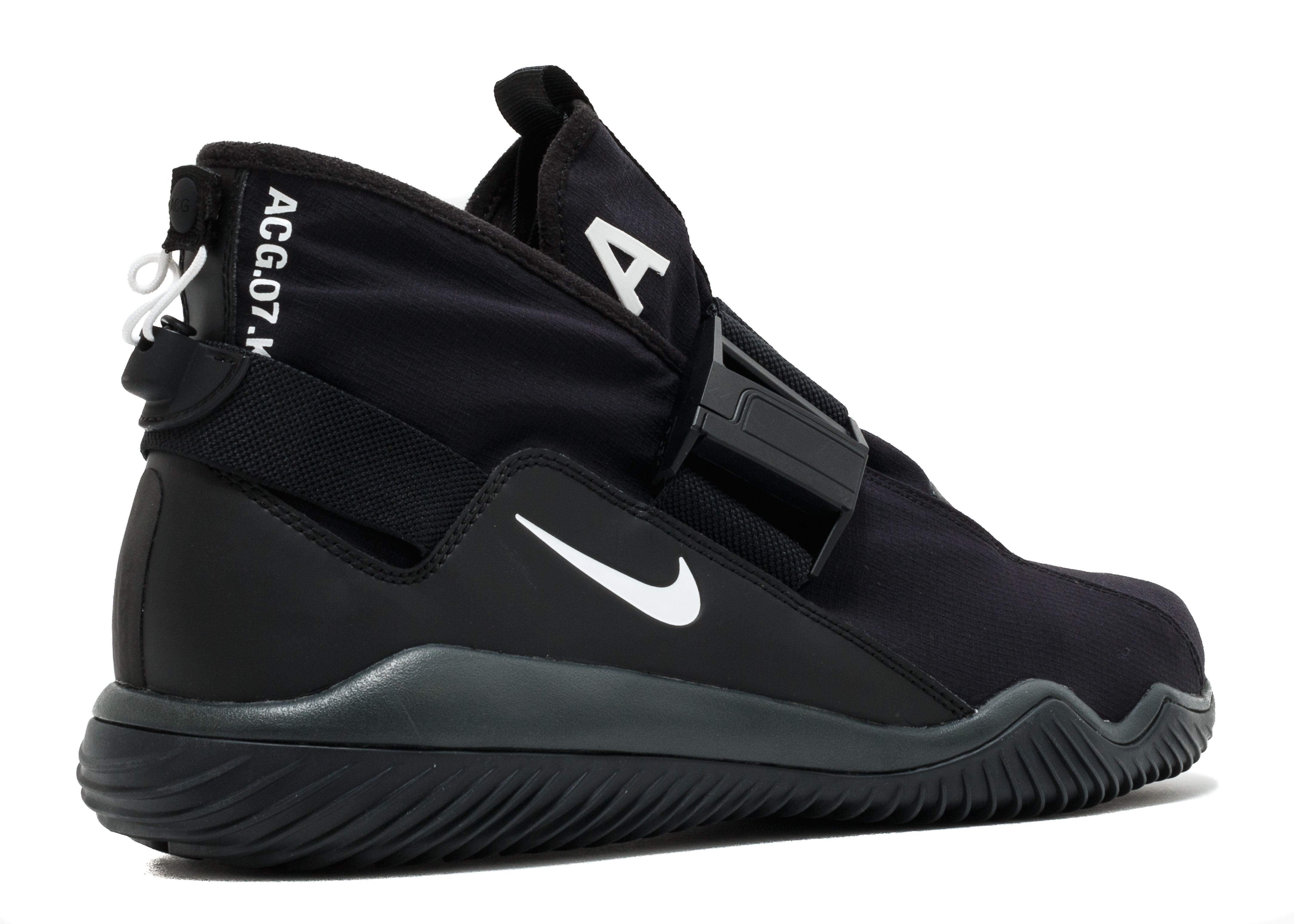 nike acg 07