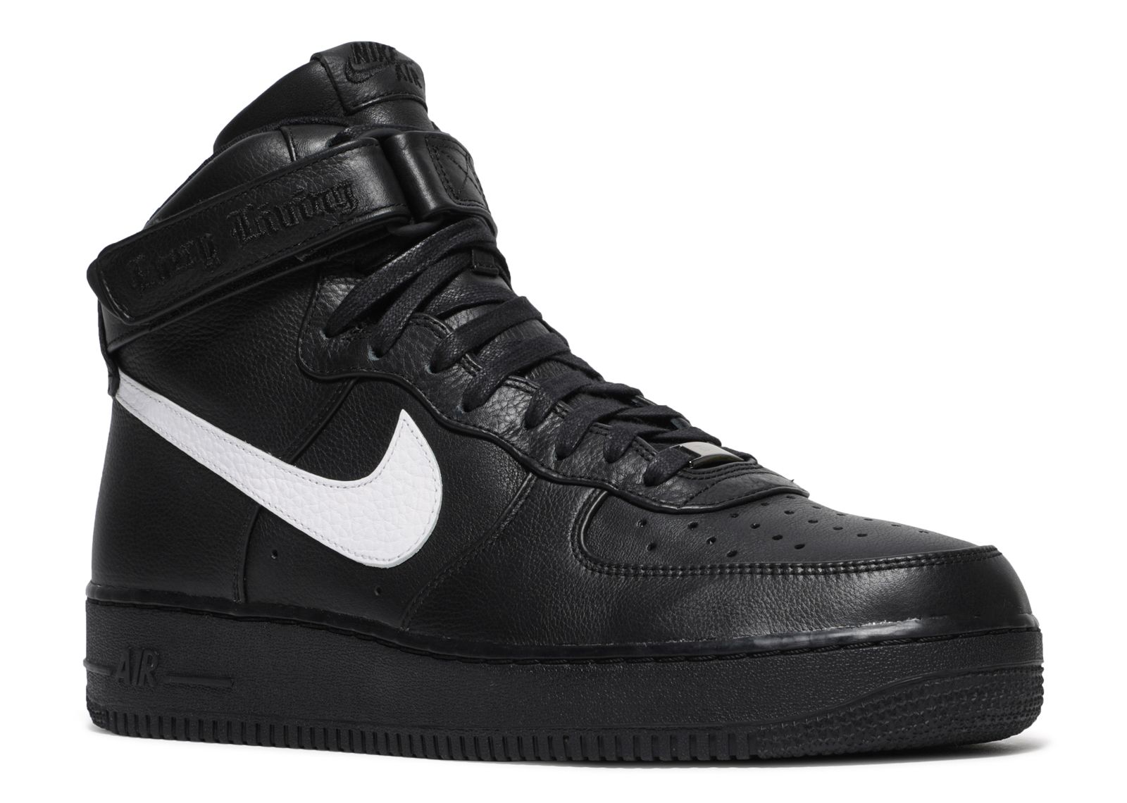 low top air forces black