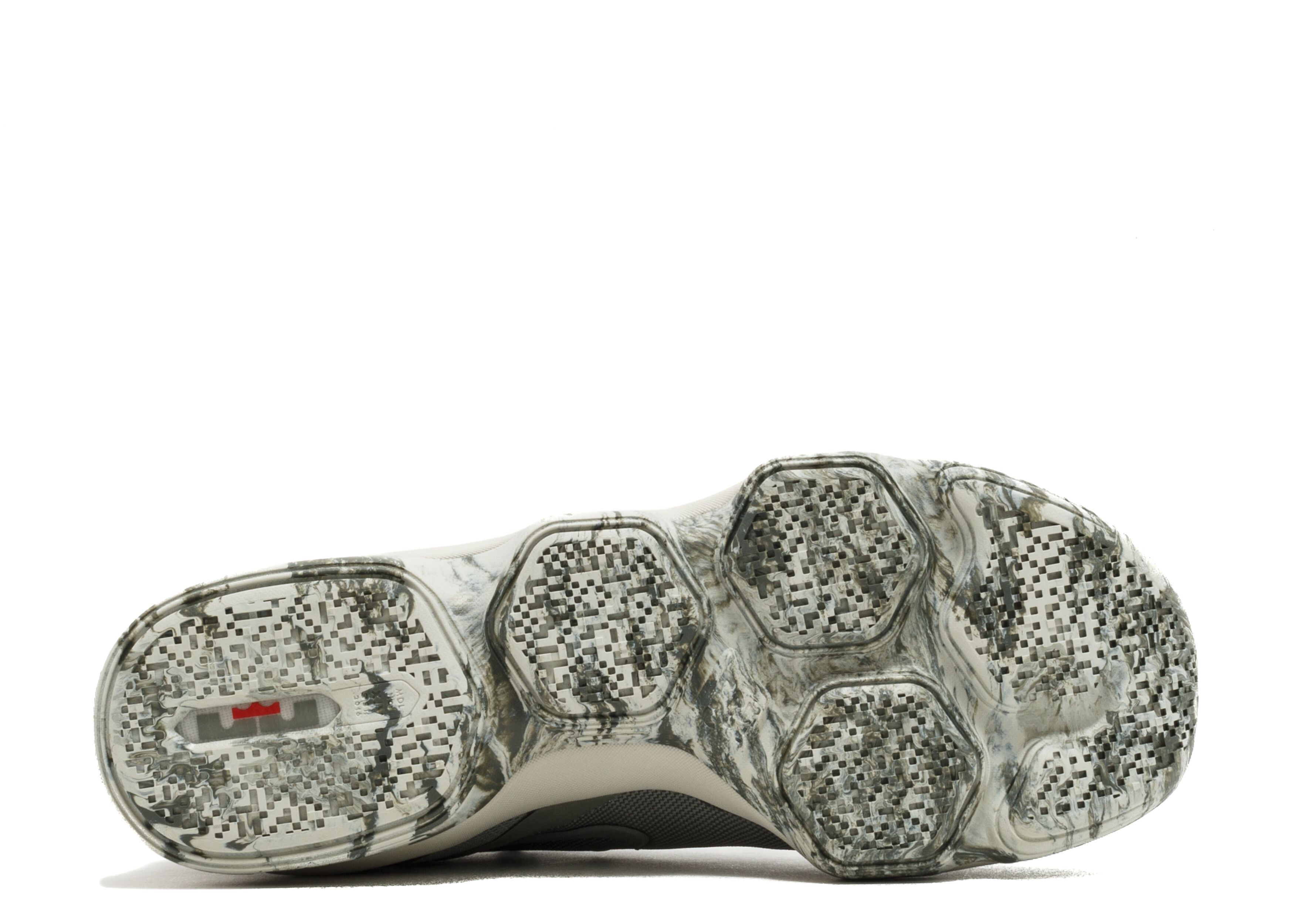 lebron 14 low grey and green