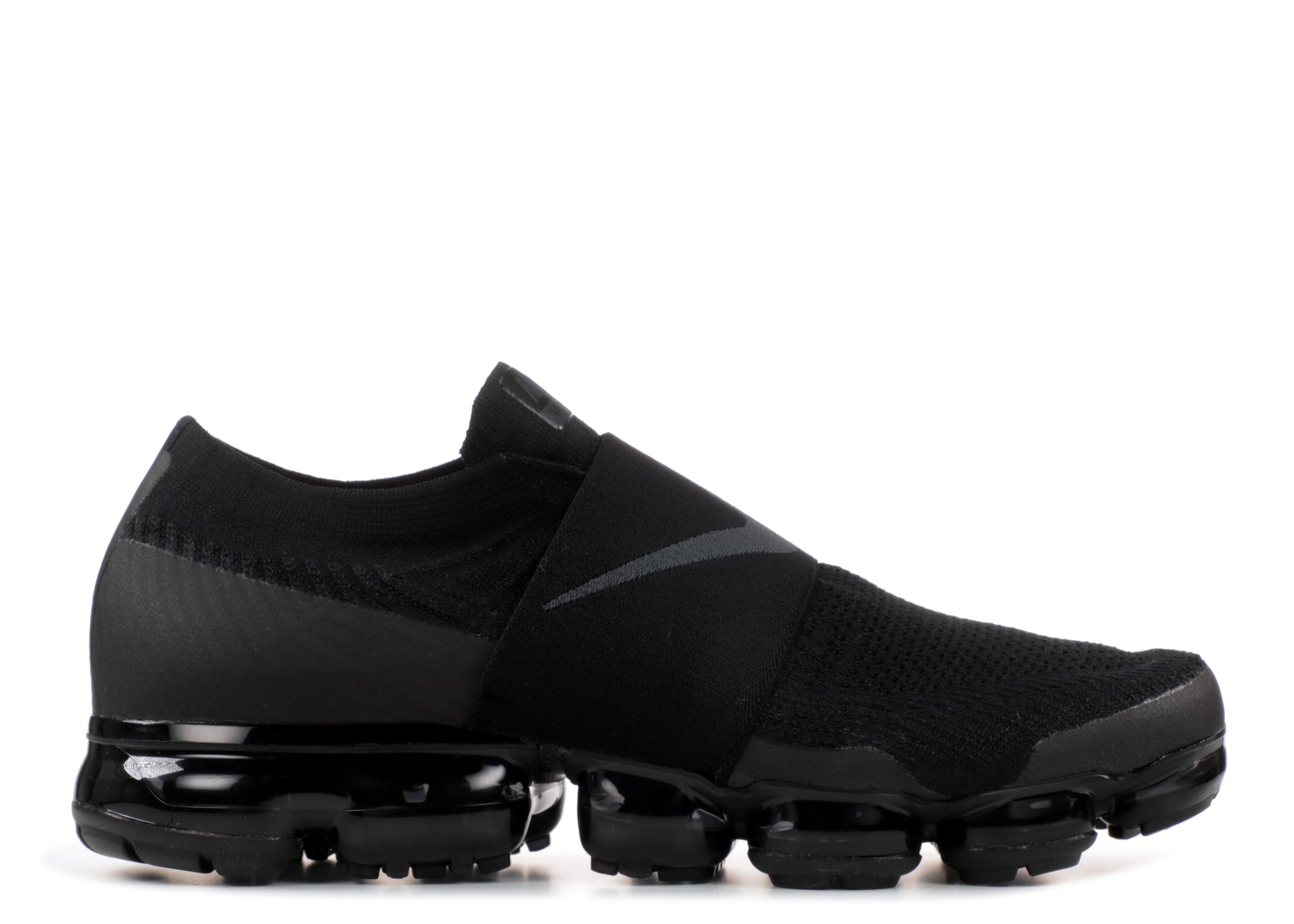 vapormax moc 2 triple black