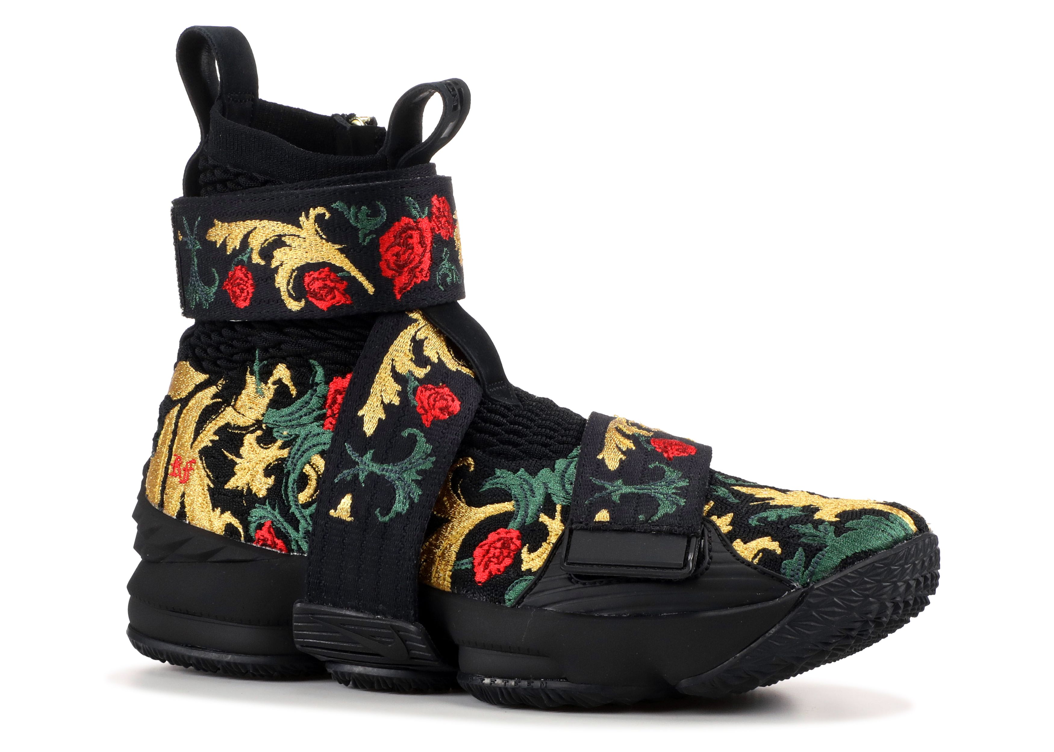 Kith X LeBron Lifestyle 15 'King's Crown' Nike AO1068 001