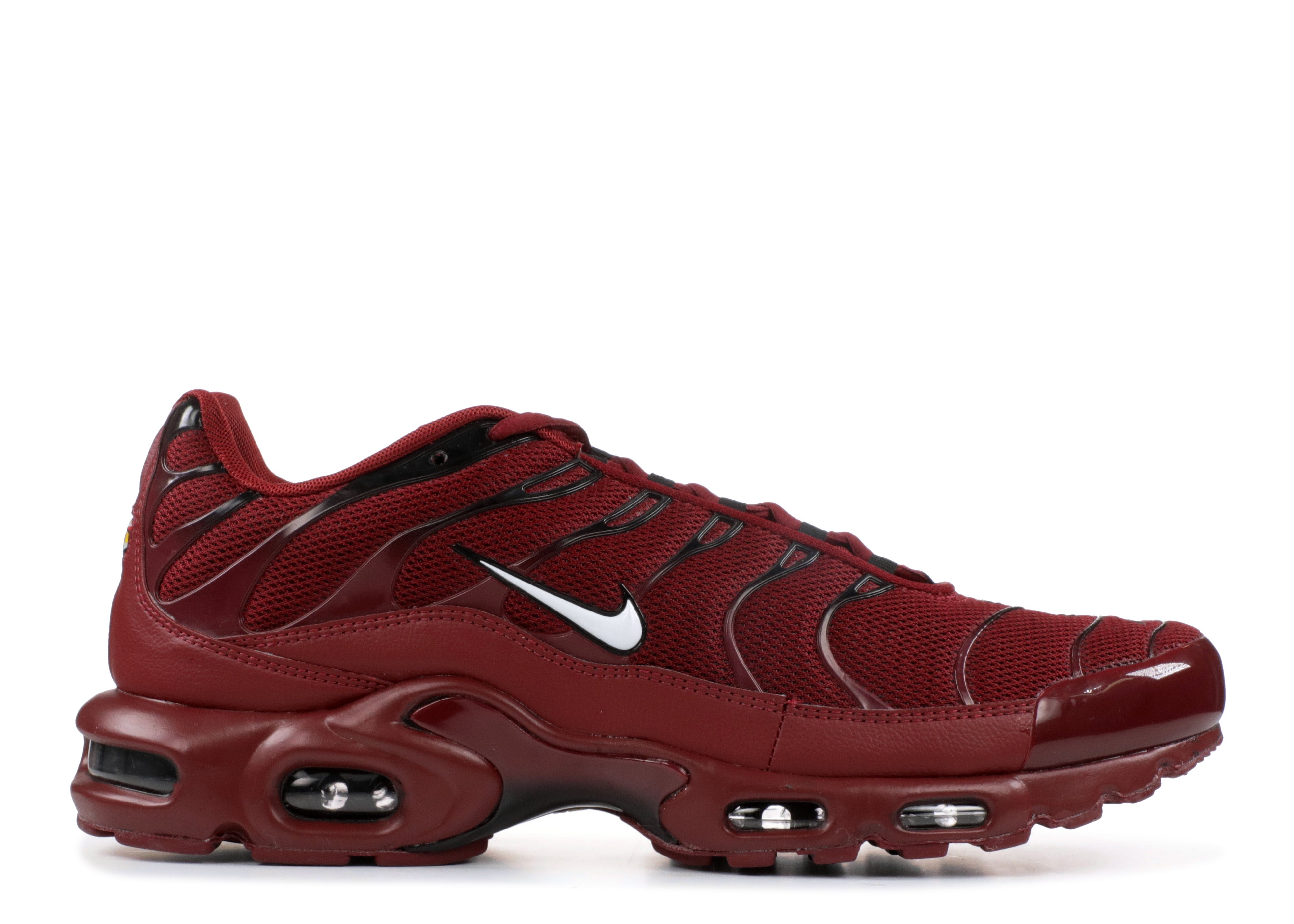 air max plus team red release date