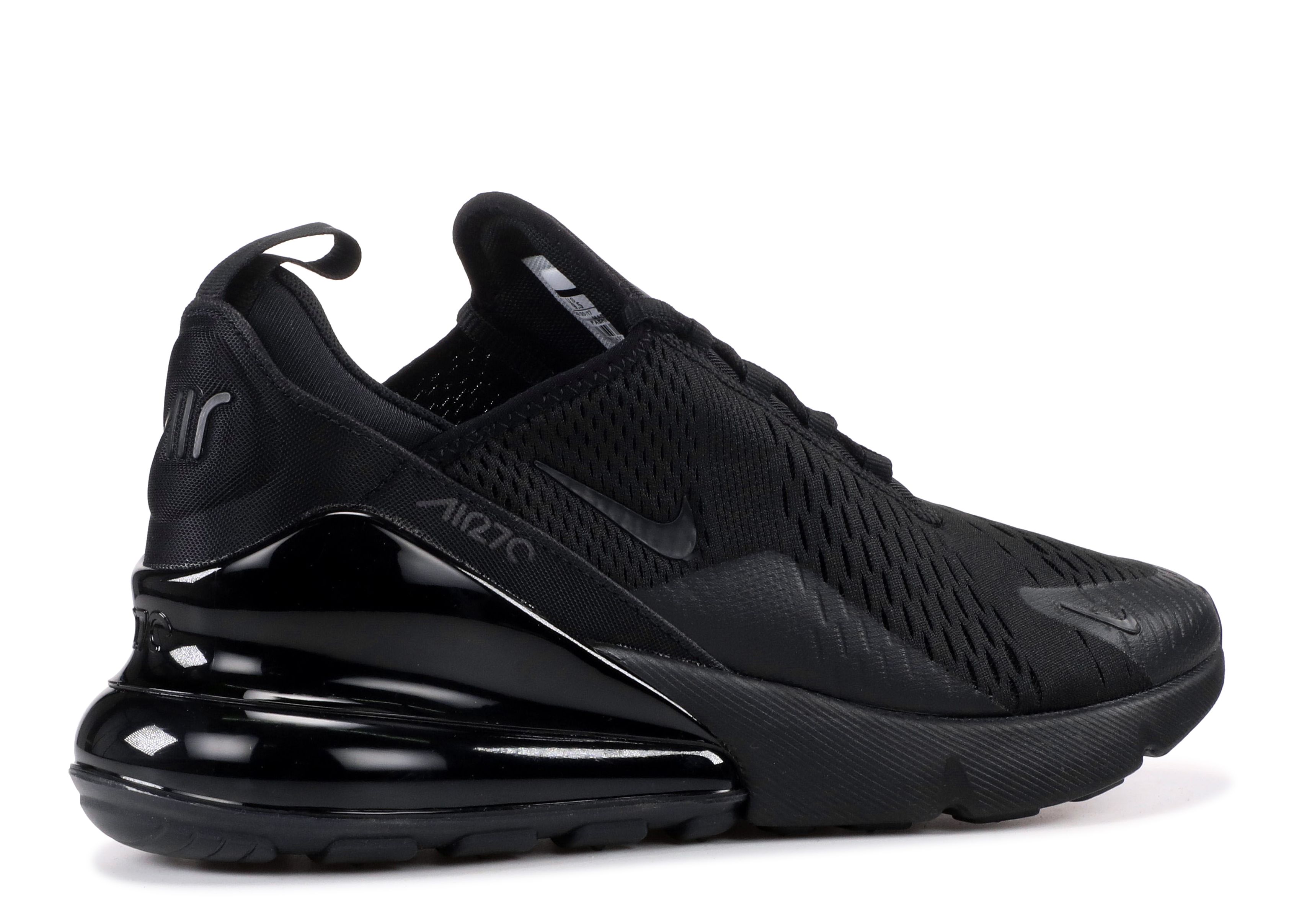 air 270 triple black