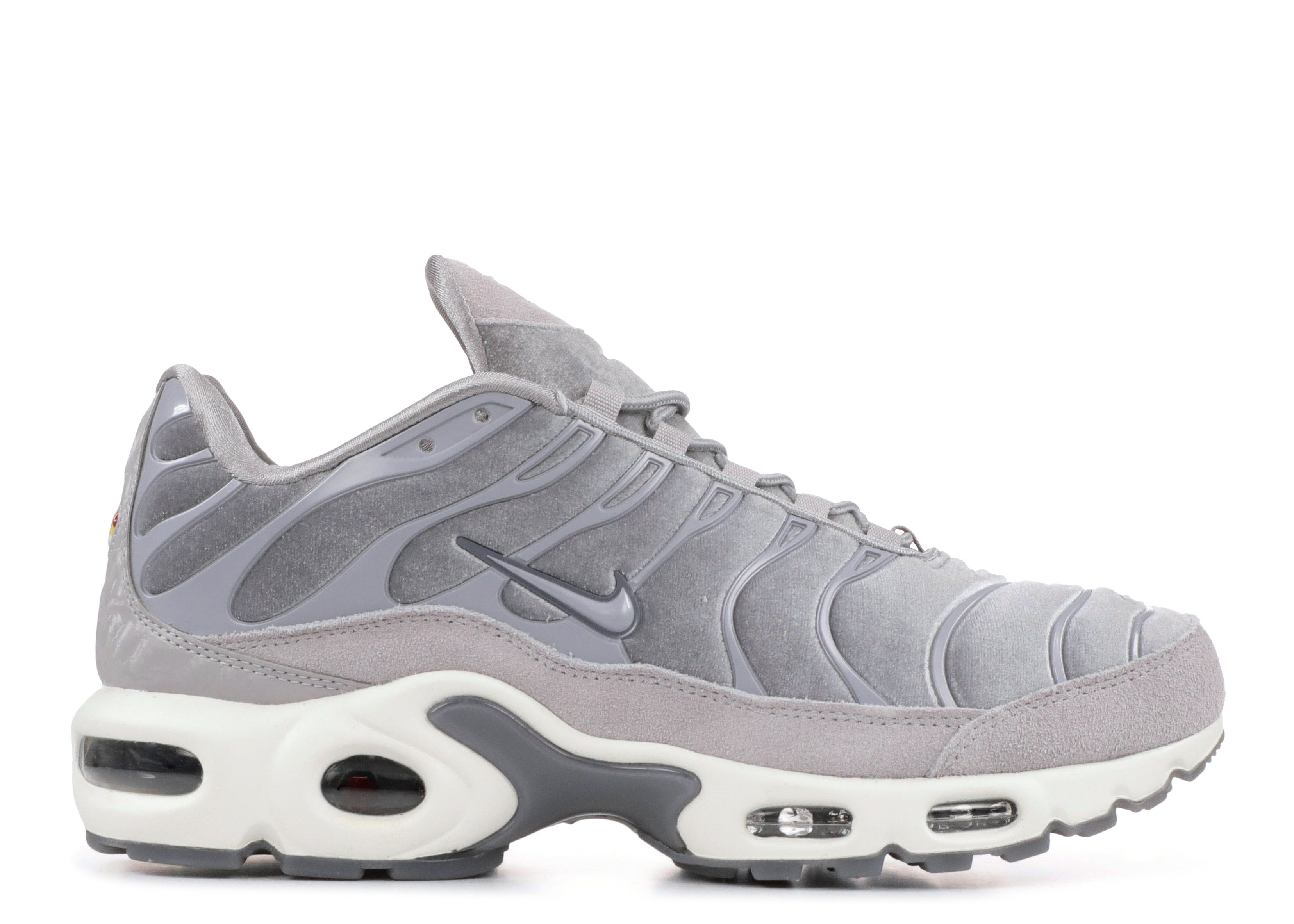 Wmns Air Max Plus Lux 'Gunsmoke' Nike AH6788 001 gunsmoke